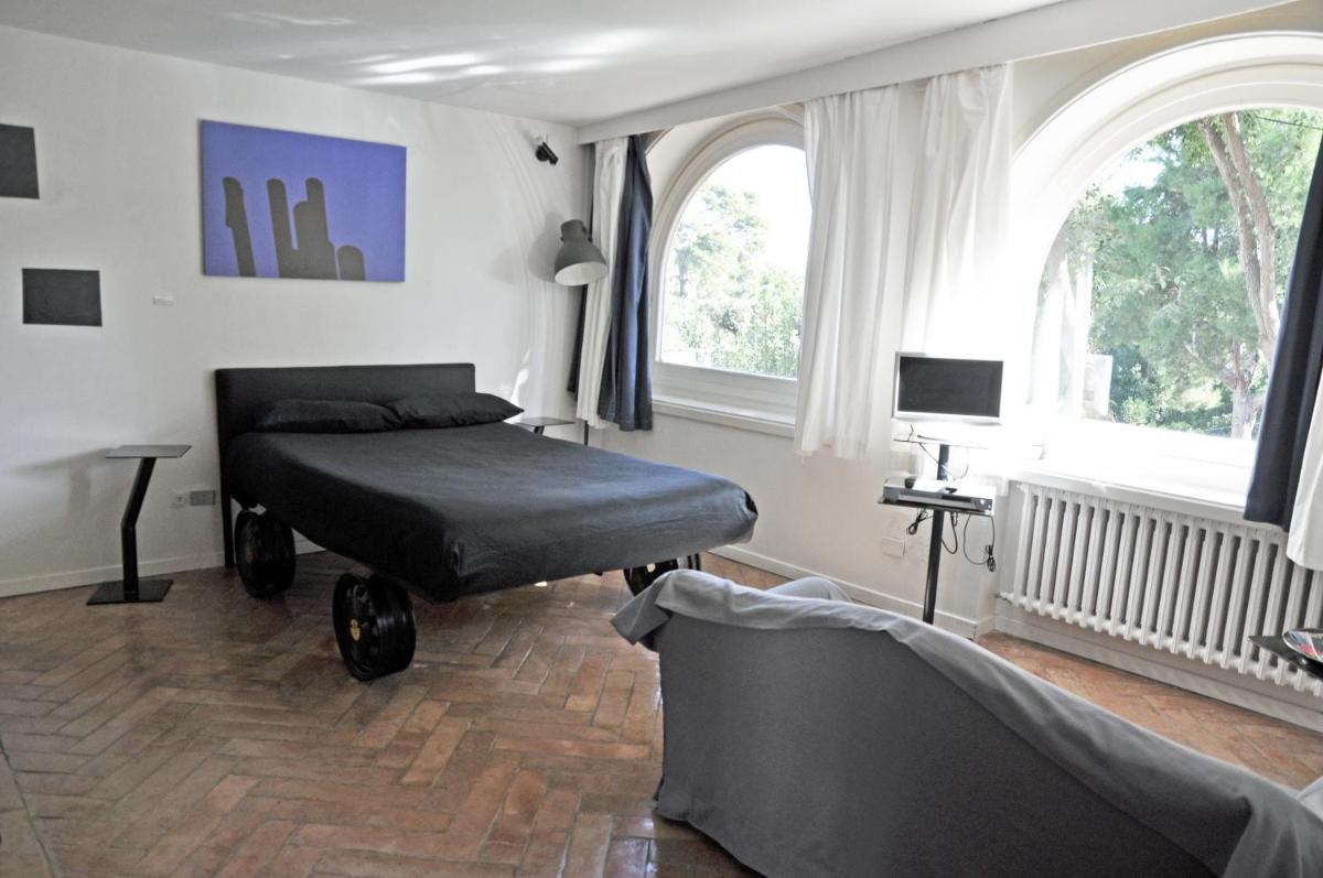 Residenza Le Rose Villa D'Arte