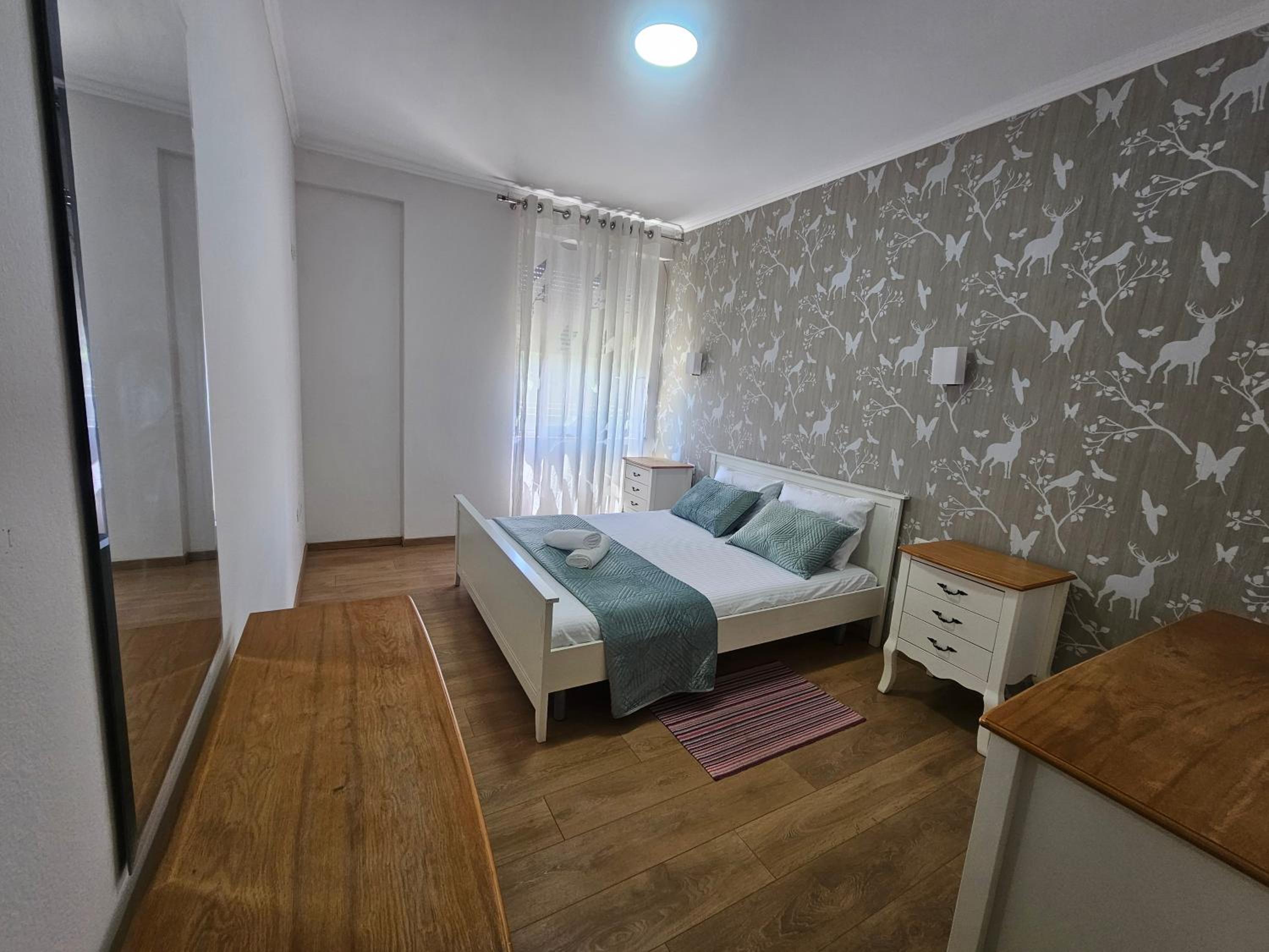 Warm lake apartament