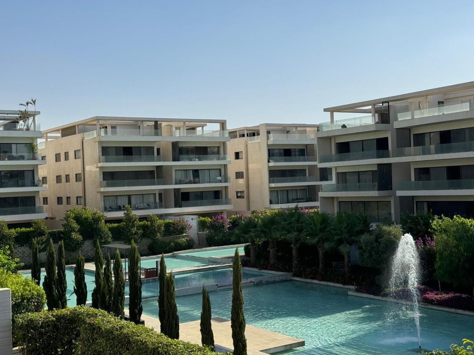 Apartment With View In New Cairo