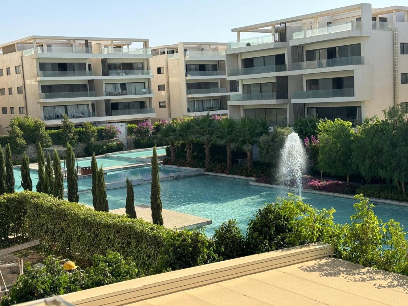 Apartment With View In New Cairo