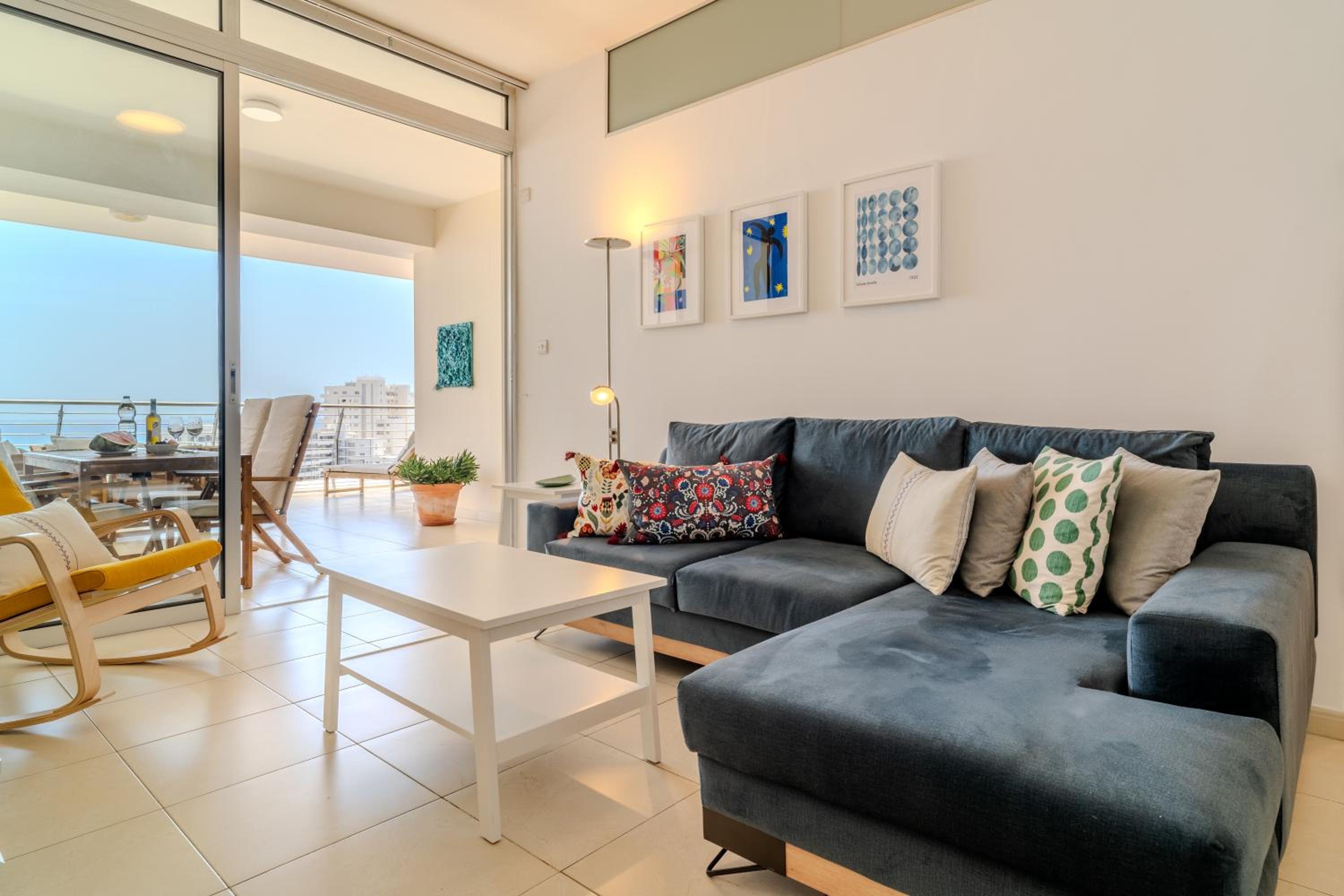 Amazing Sea and Marina View City Center 2BDR Flat