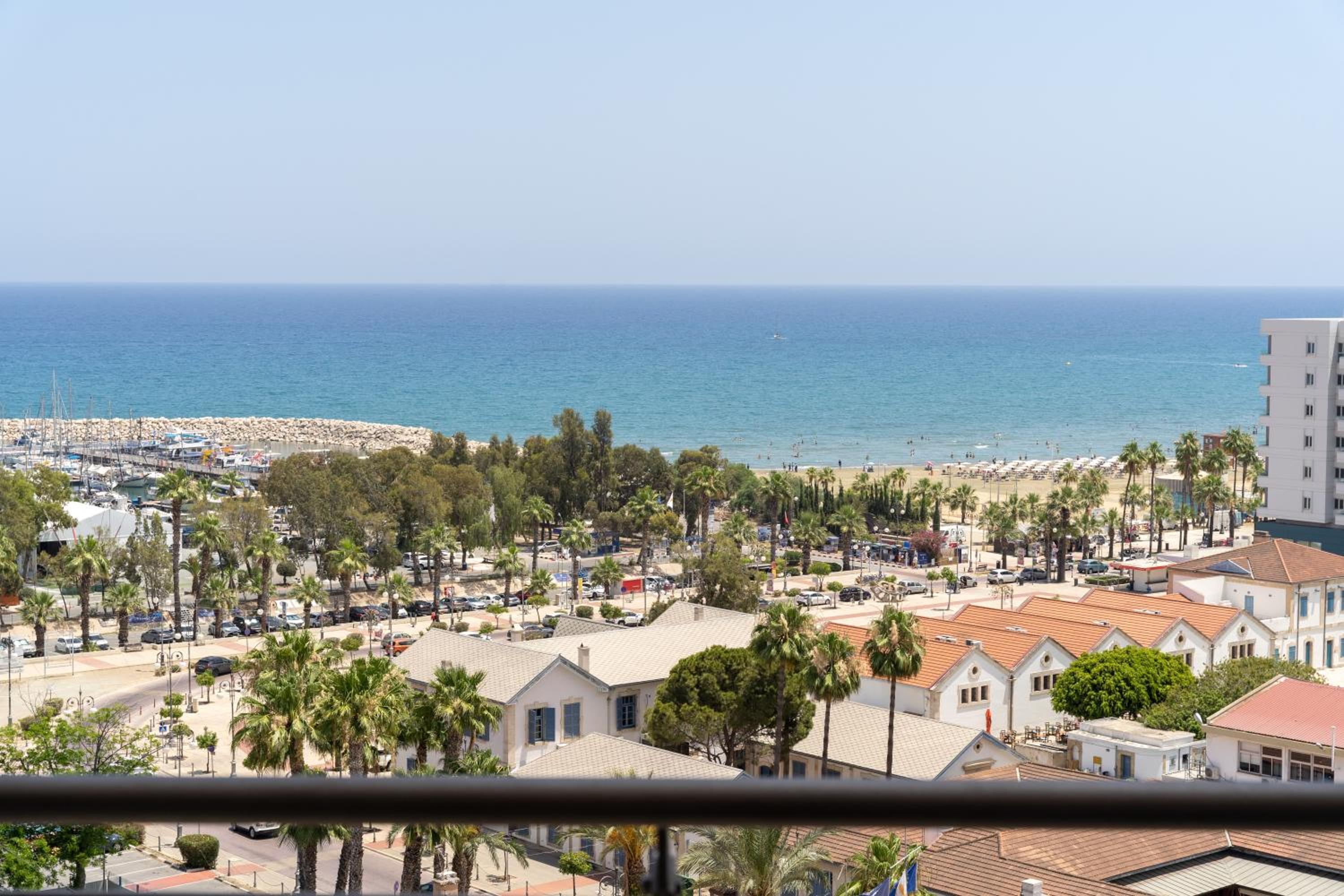 Amazing Sea and Marina View City Center 2BDR Flat