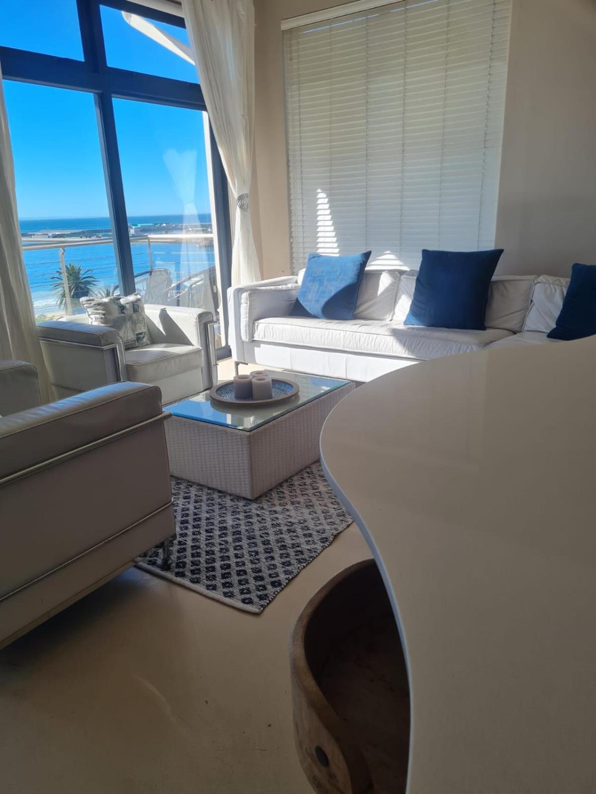 Point Village Accommodation - Santos 61/62