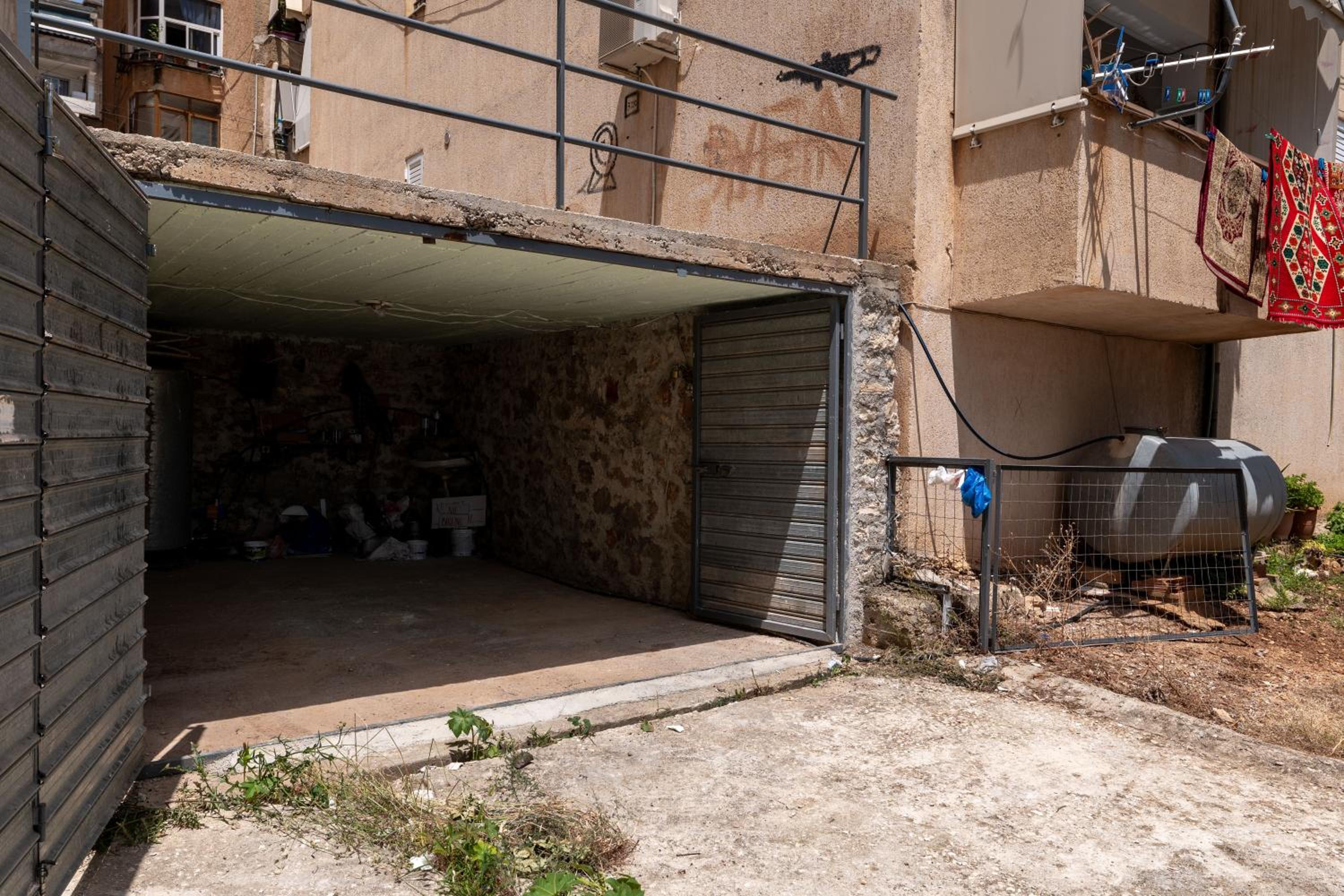Thimios Rooms 2