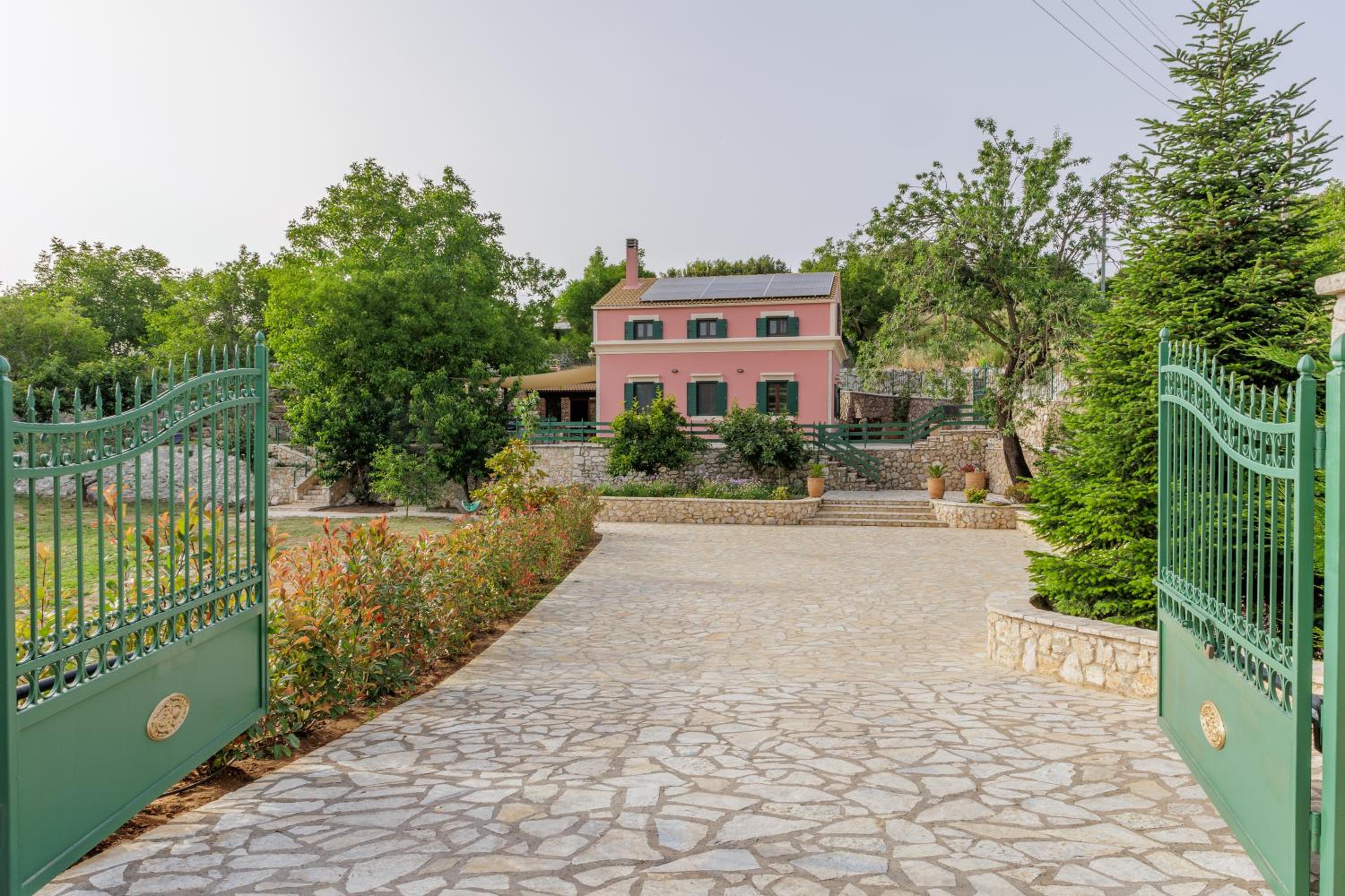 Villa Oros