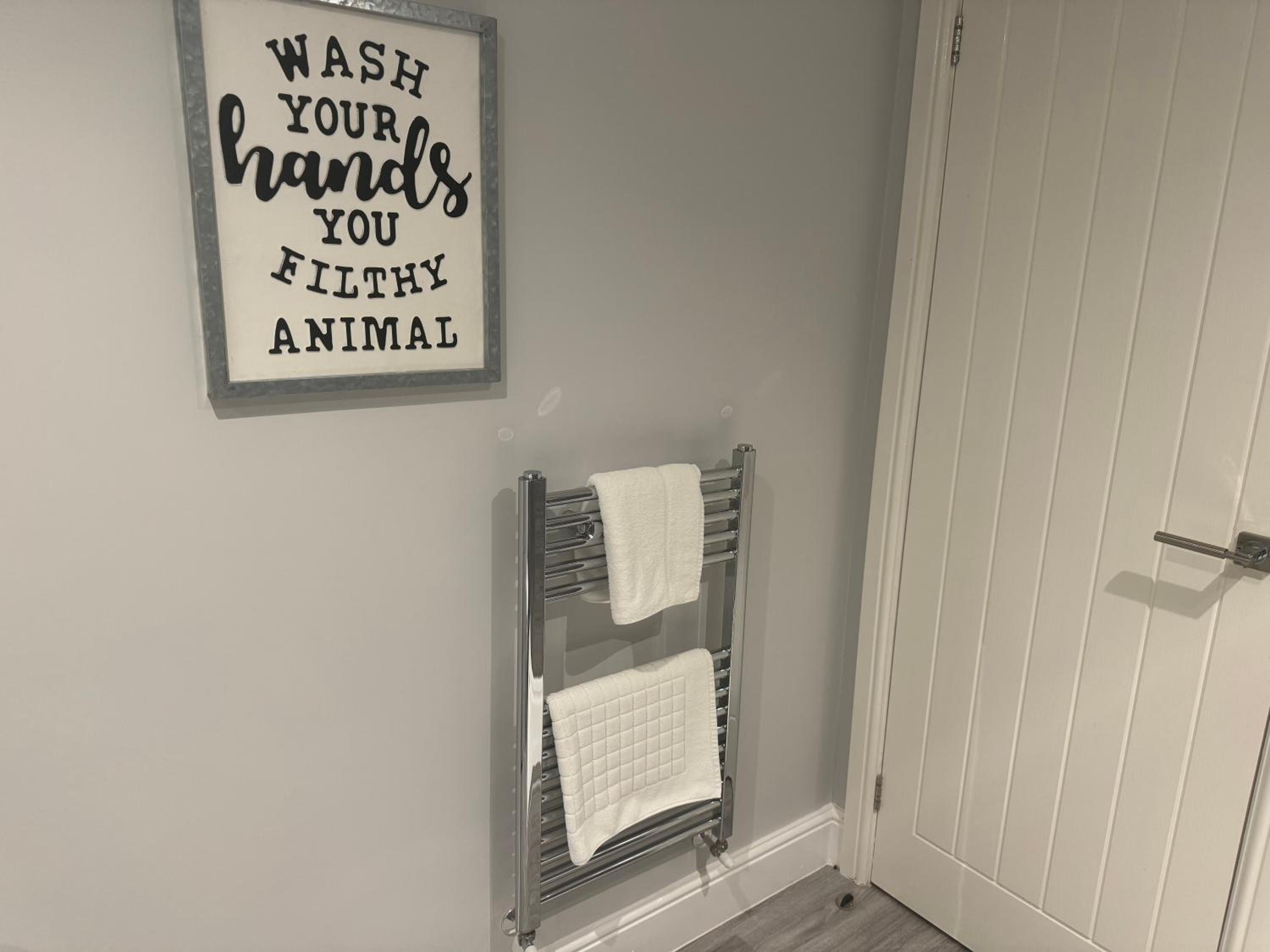 Warrington Vacations - LYMM LIVING - Property Image 4