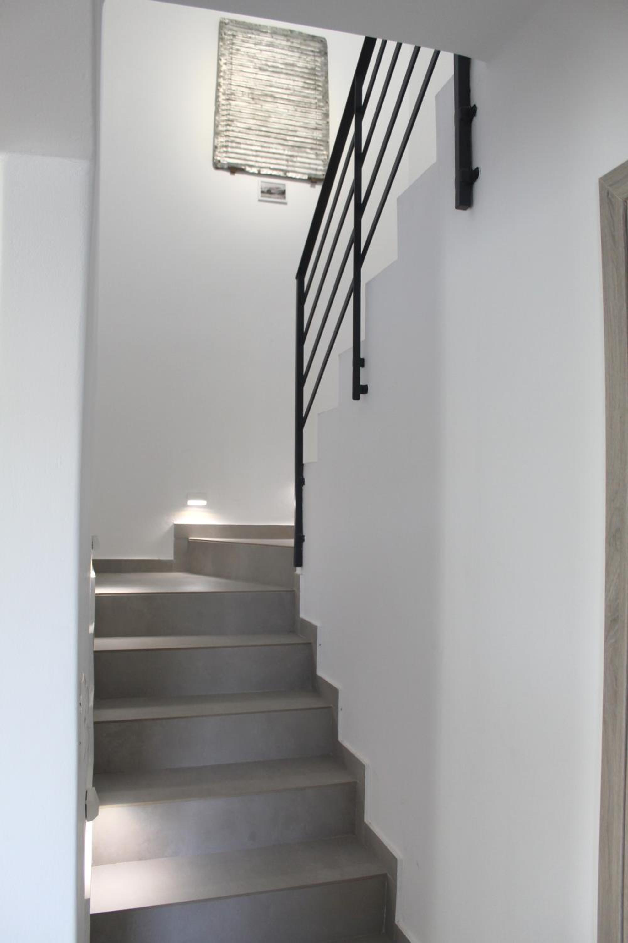 Plaka Divani