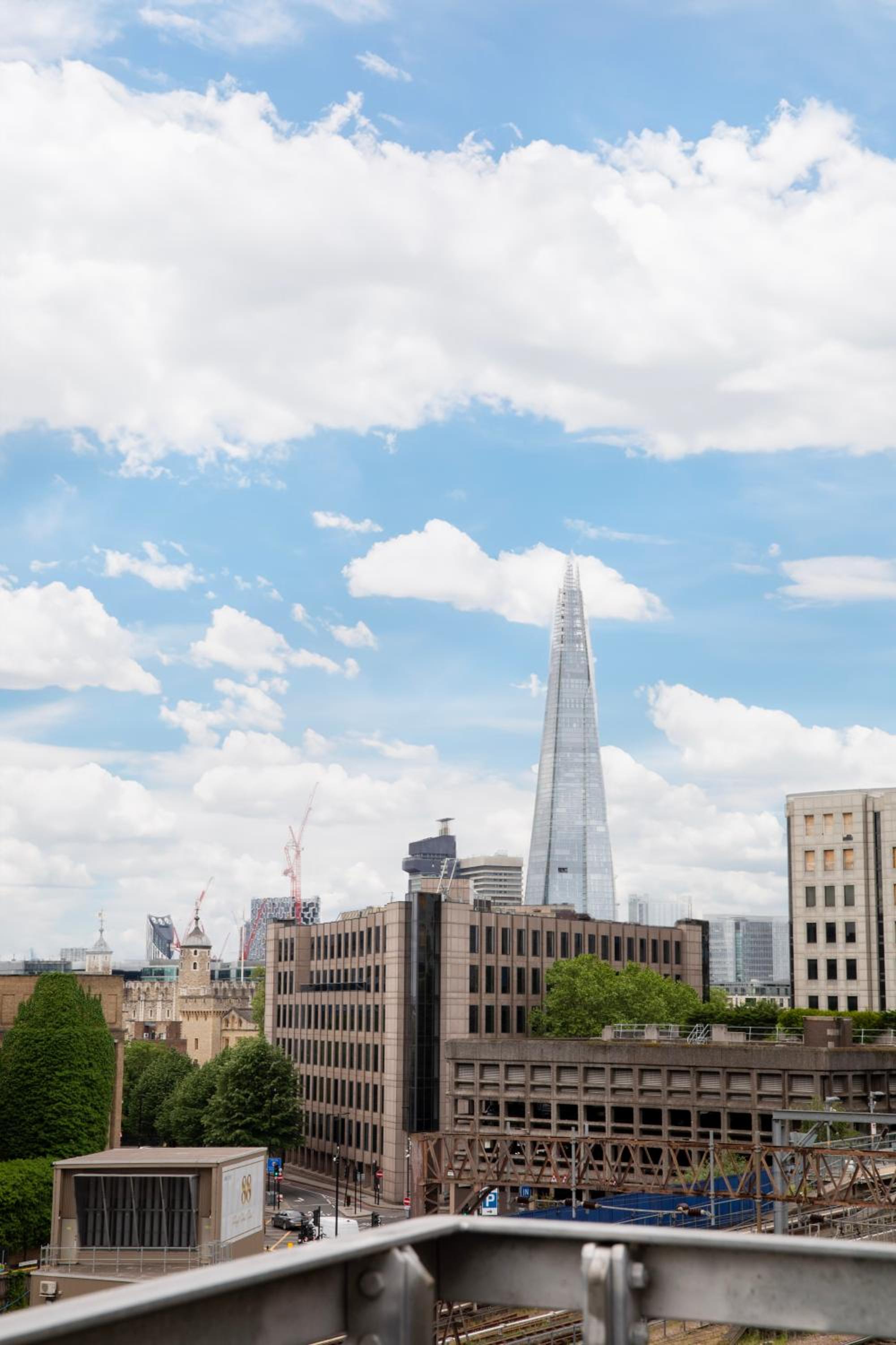 Bob W London Tower Hill - Residences