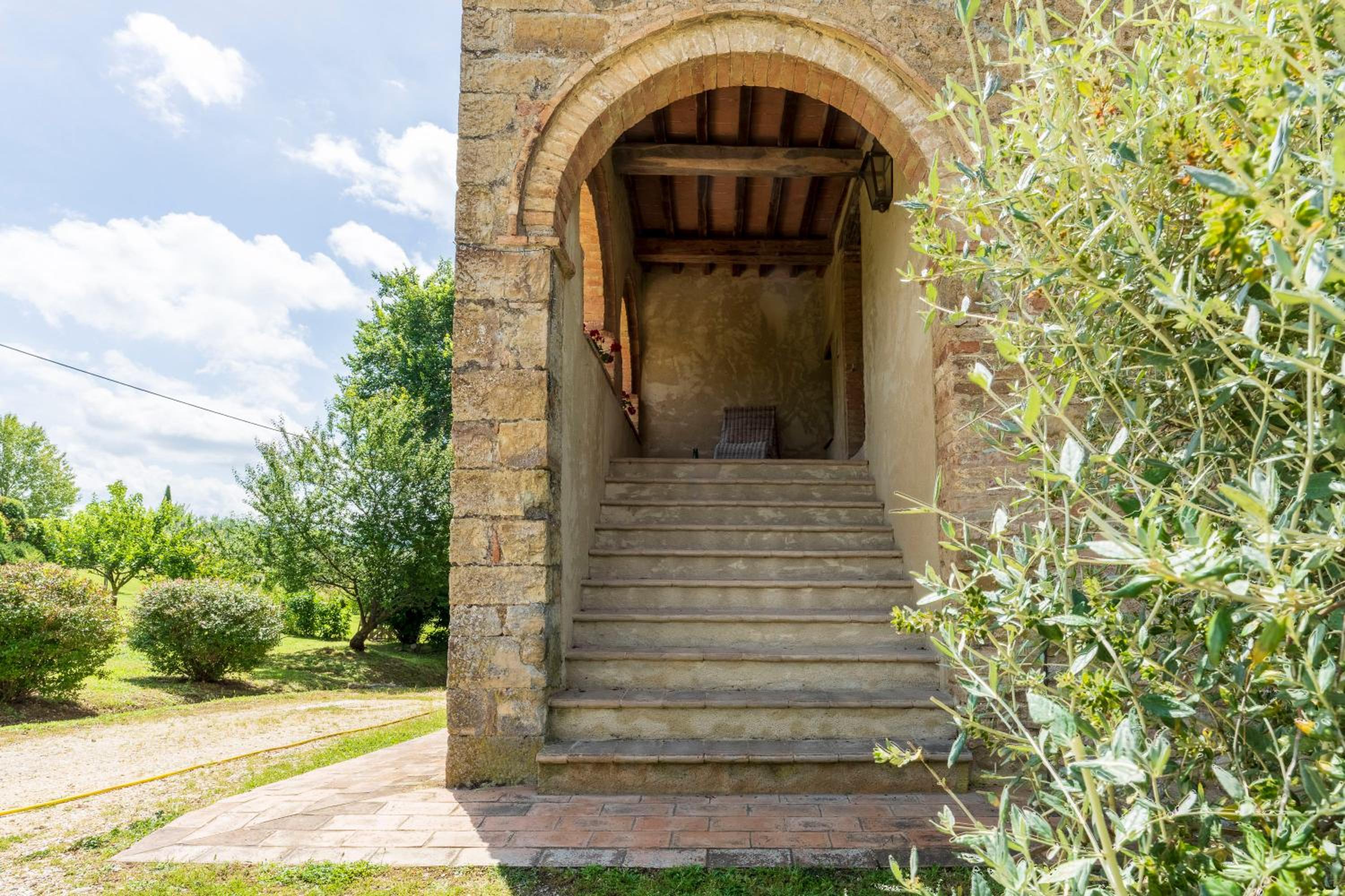 Charming Apartment With Pool In Radicondoli view 4