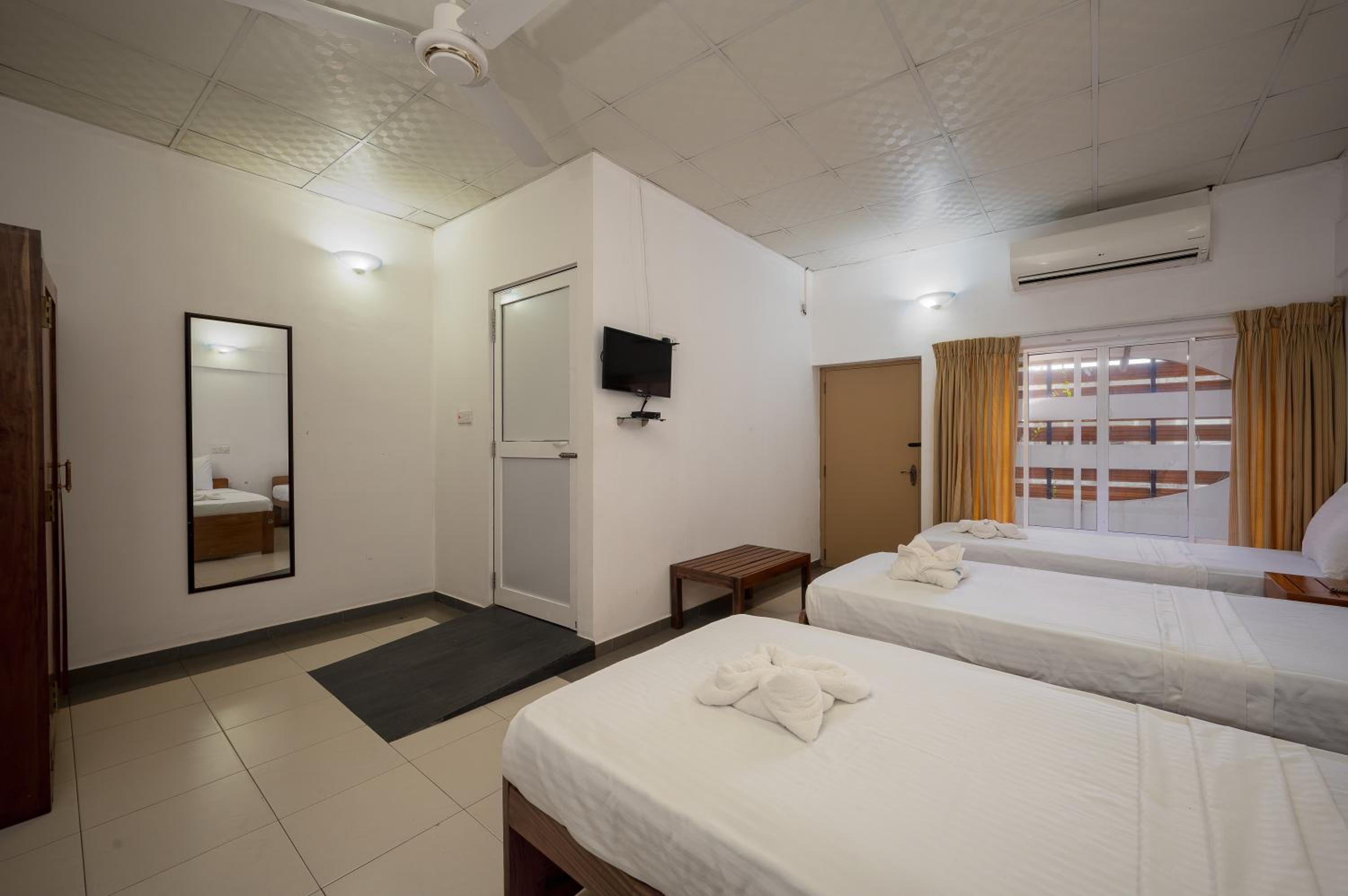 Hotel Oviya