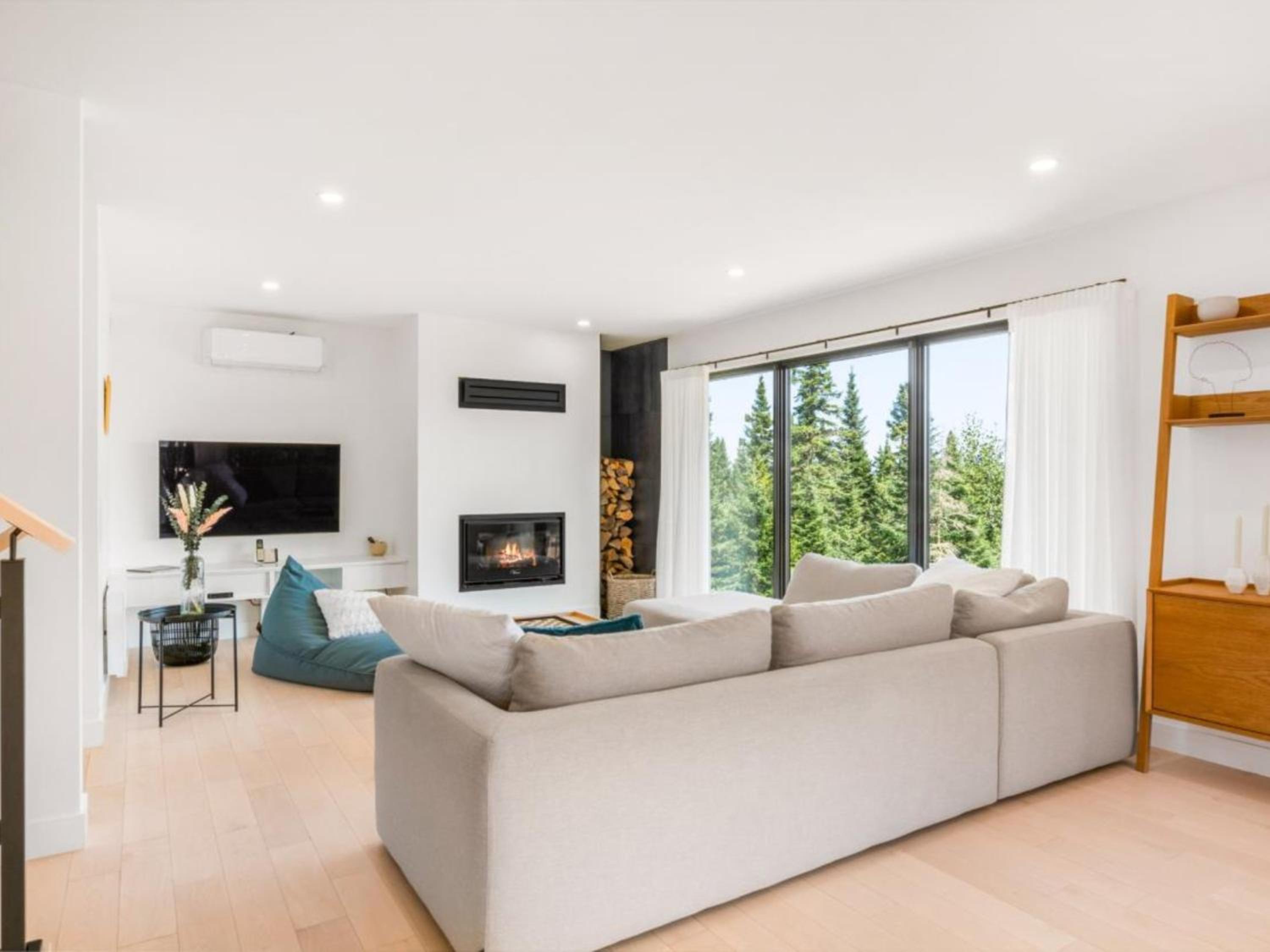 Maison contemporaine en pleine nature