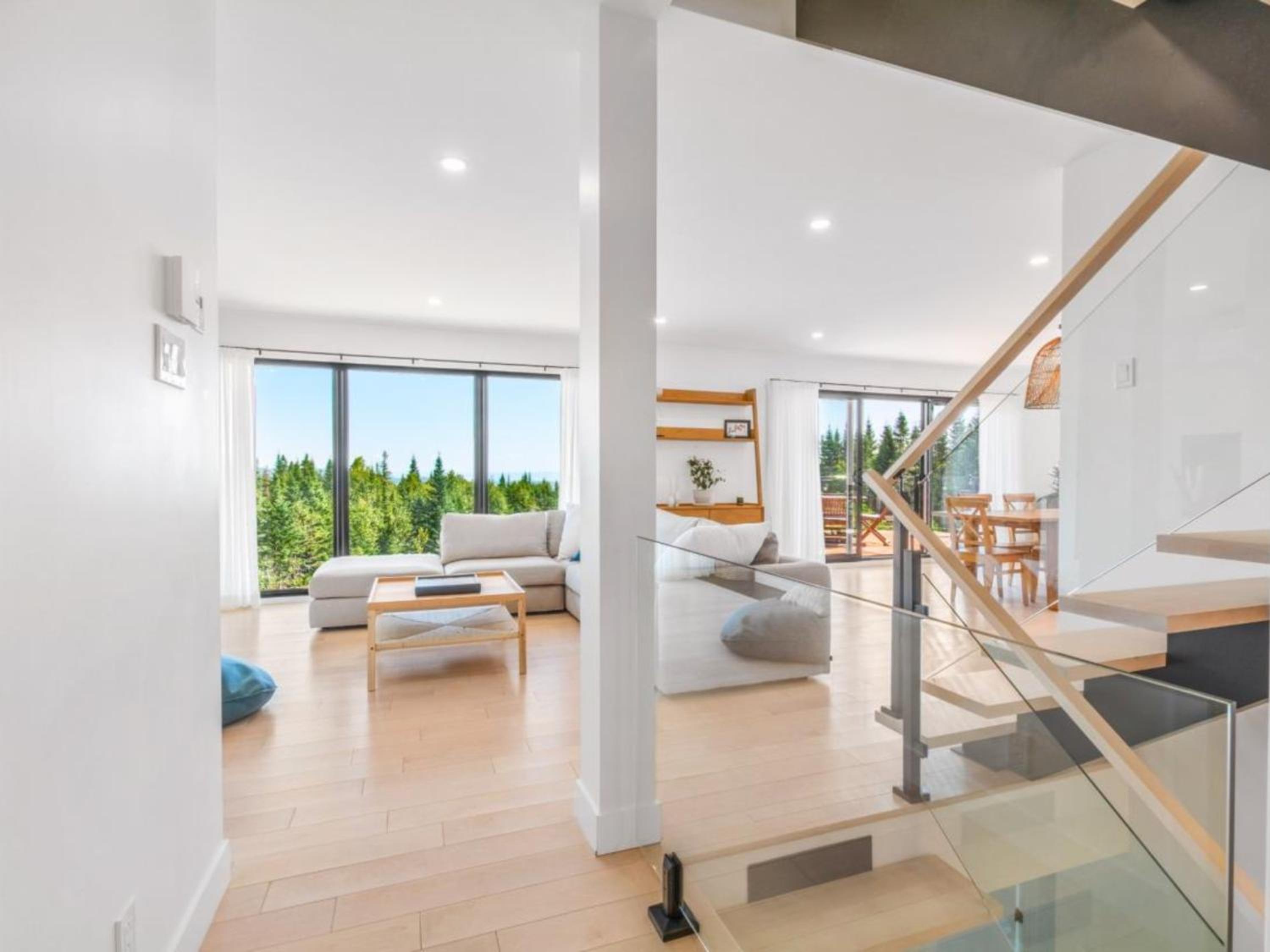 Maison contemporaine en pleine nature
