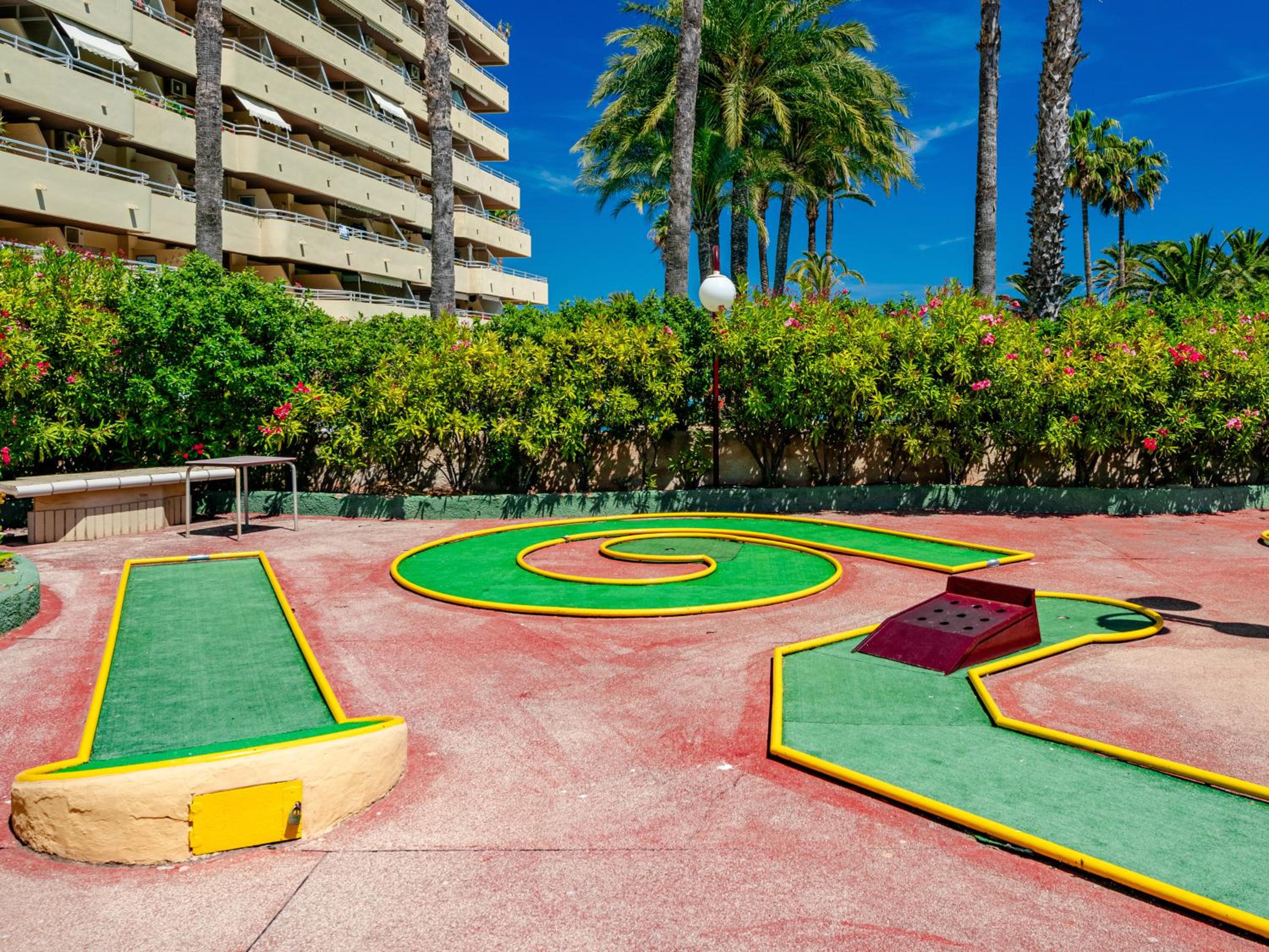 activities & amenities