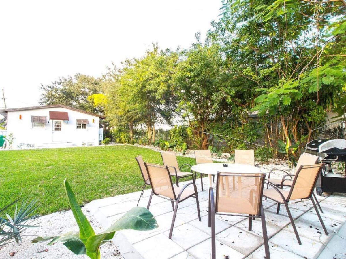 4Bed2Bath Design District Home With Huge Patio BBQ