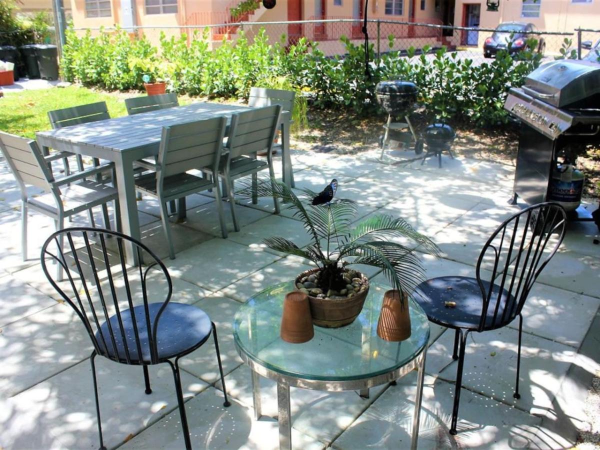 Coral Gables Picasso Apt in Art Building with Patio