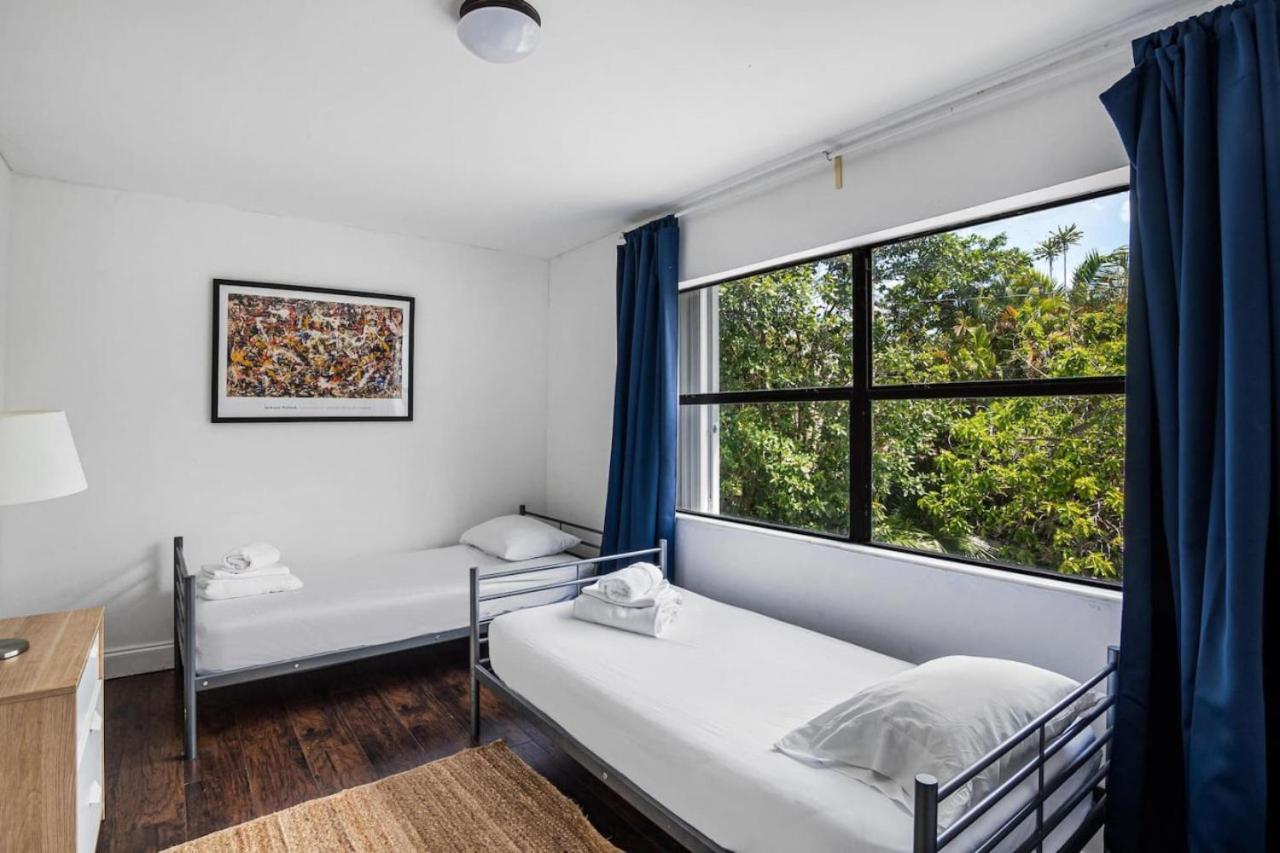 Classic West Brickell Mansion, Sleeps 15