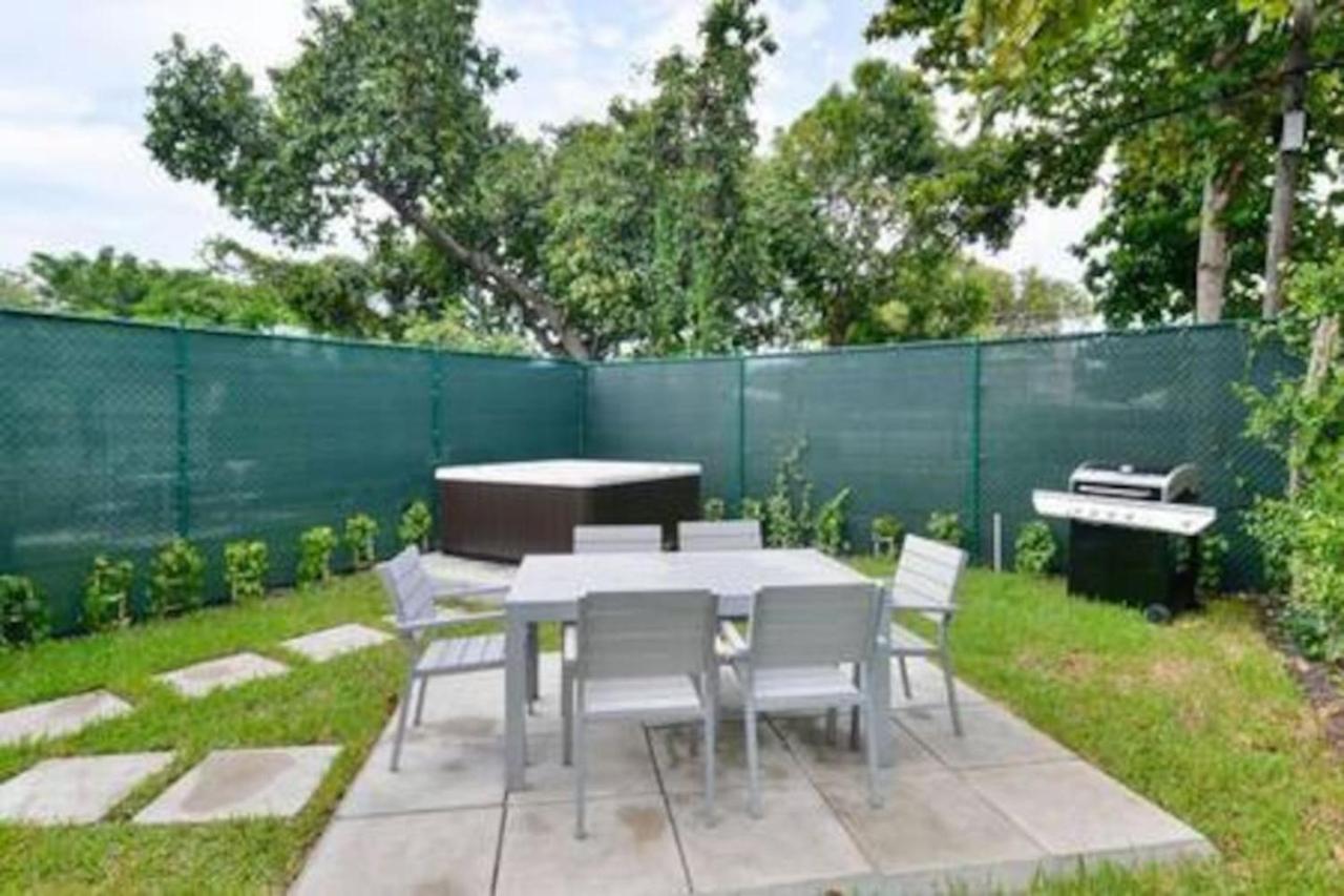 Wynwood Area with Hot Tub, 10 min from South Beach