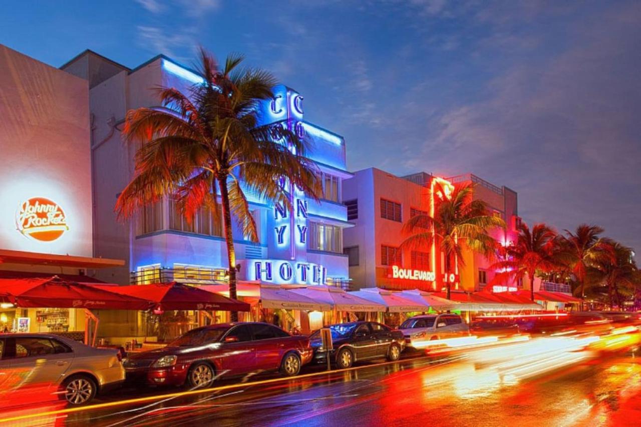 Wynwood Area with Hot Tub, 10 min from South Beach