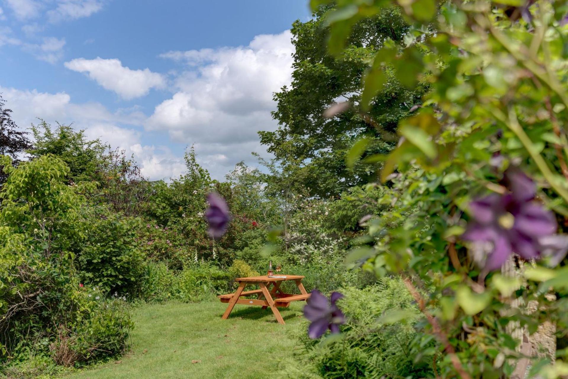 Swereview Cottage