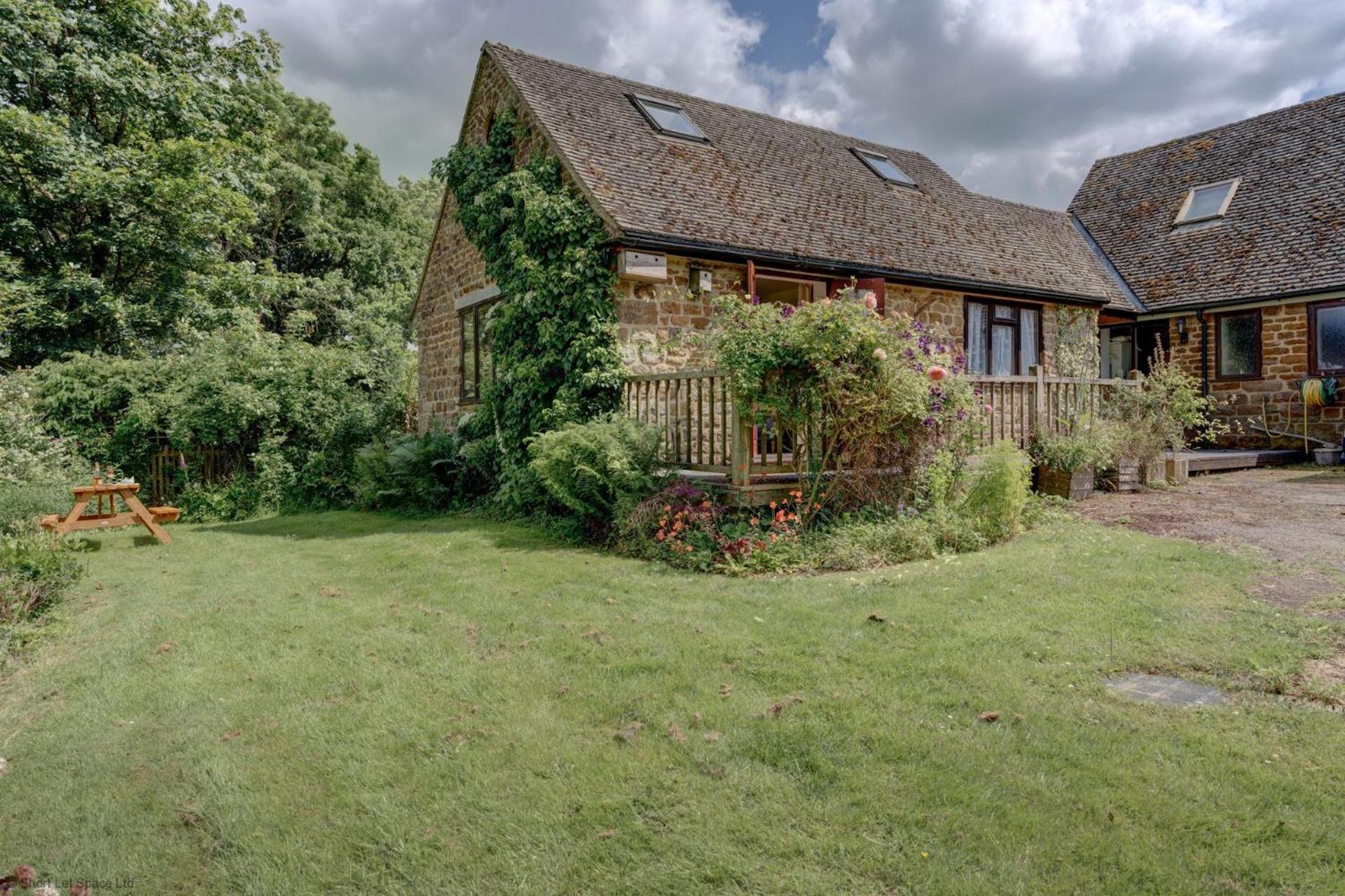Swereview Cottage