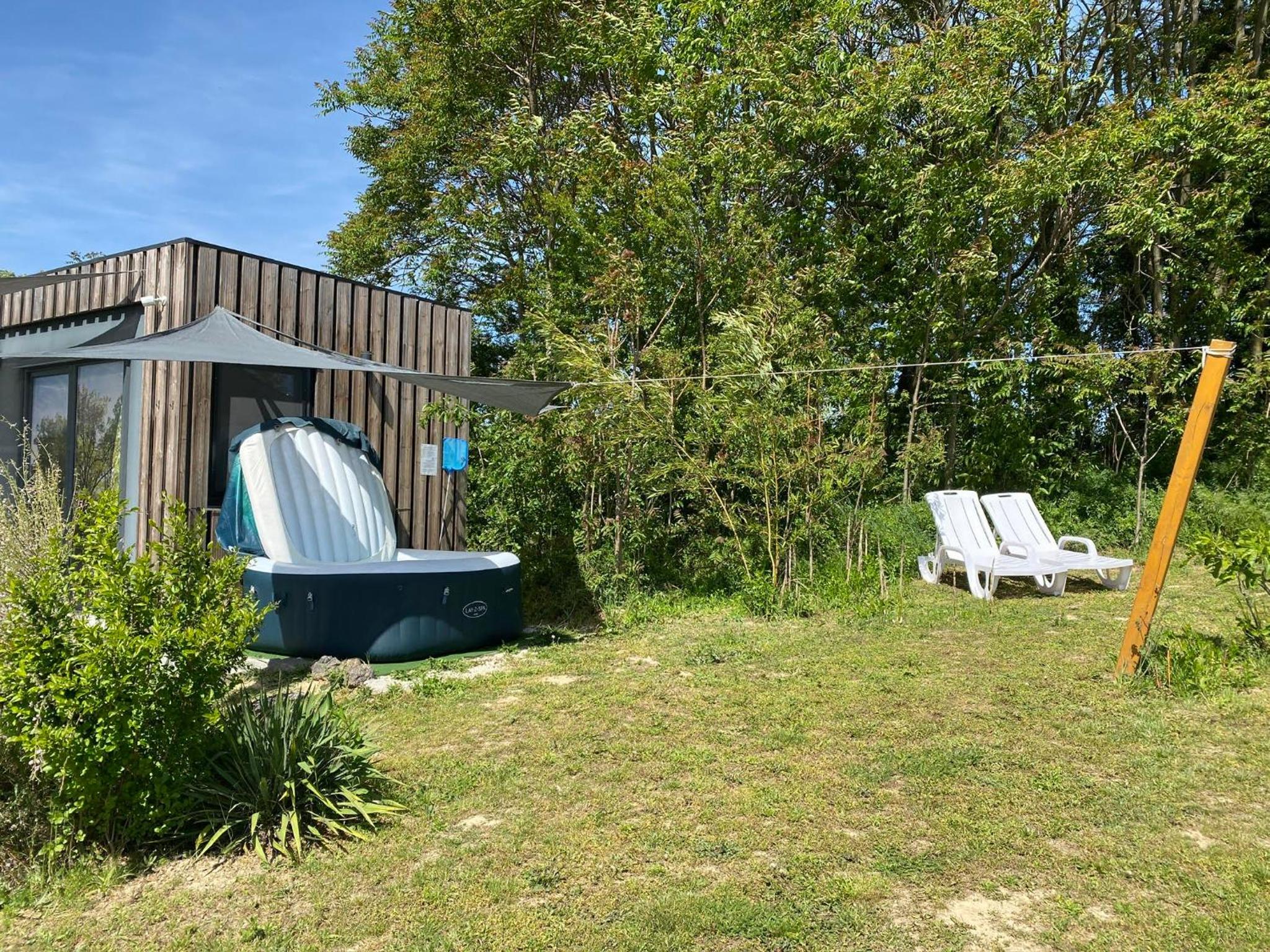 JANUS COUNTRY SITE Üdülőházak