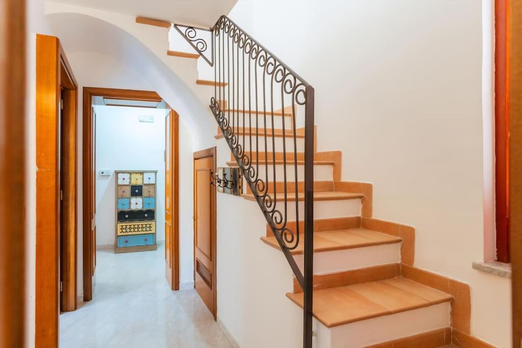 Sorrento Realty Holidays - The House in the center photo 5