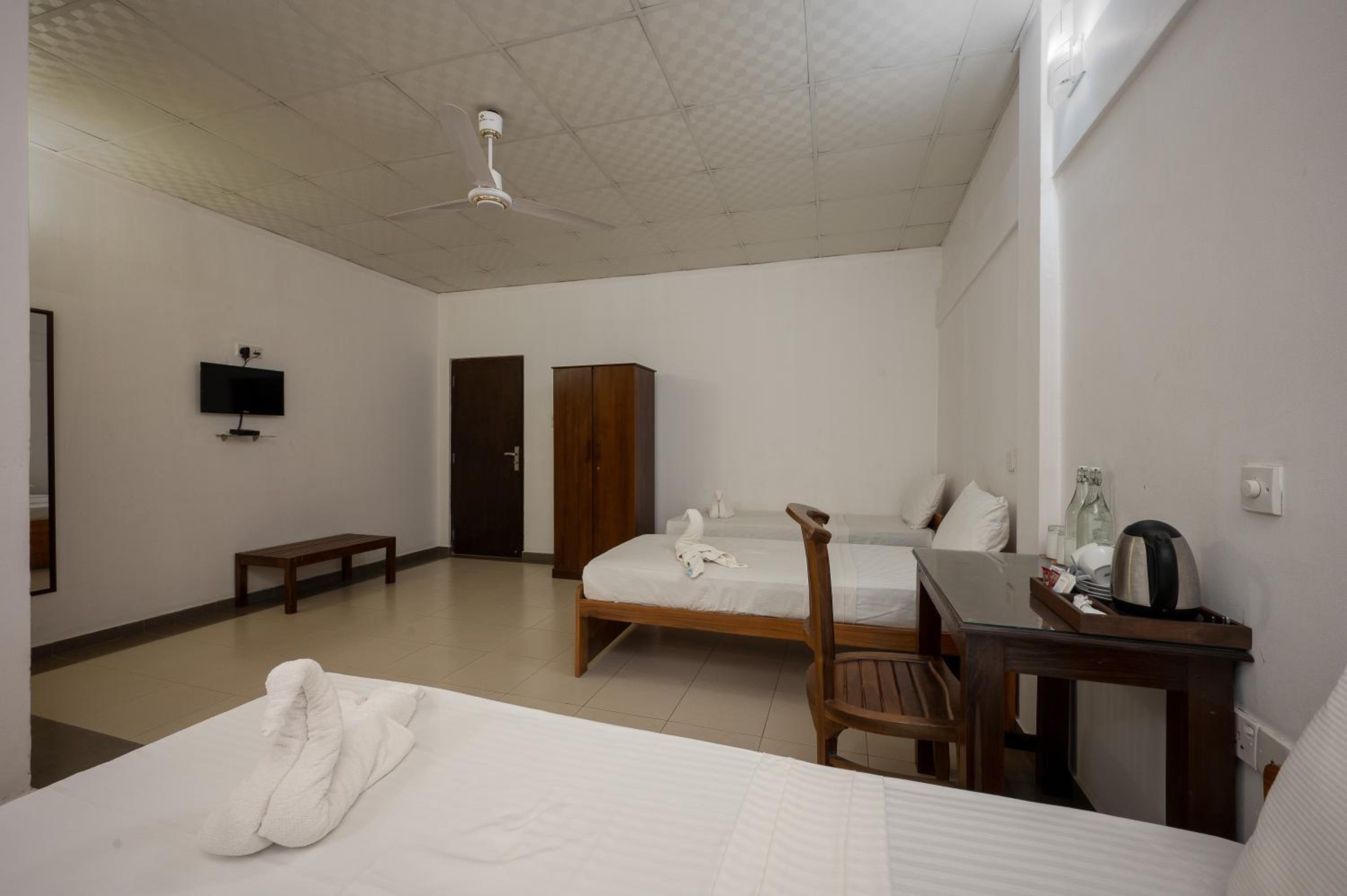Hotel Oviya