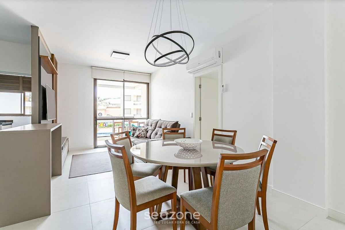 Apartments with pools 200m from the sea Floripa-SC ADC