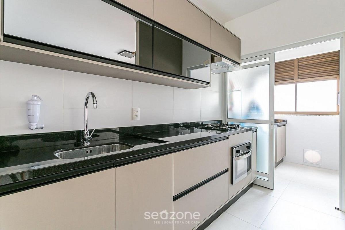 Apartments with pools 200m from the sea Floripa-SC ADC