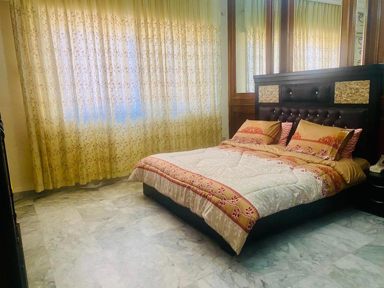 2Bedroom apartment Gardens street