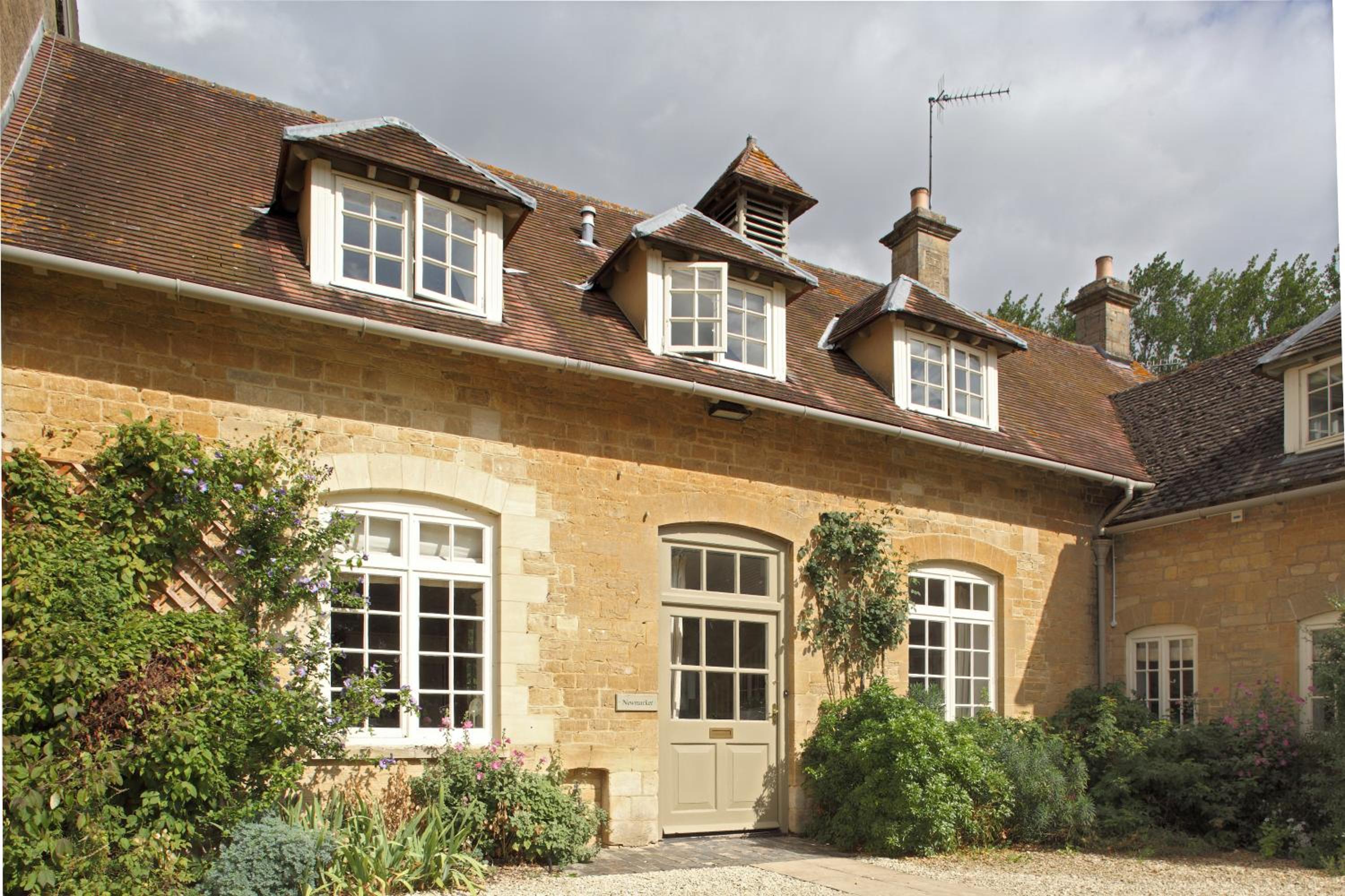 Newmarket Cottage view 5