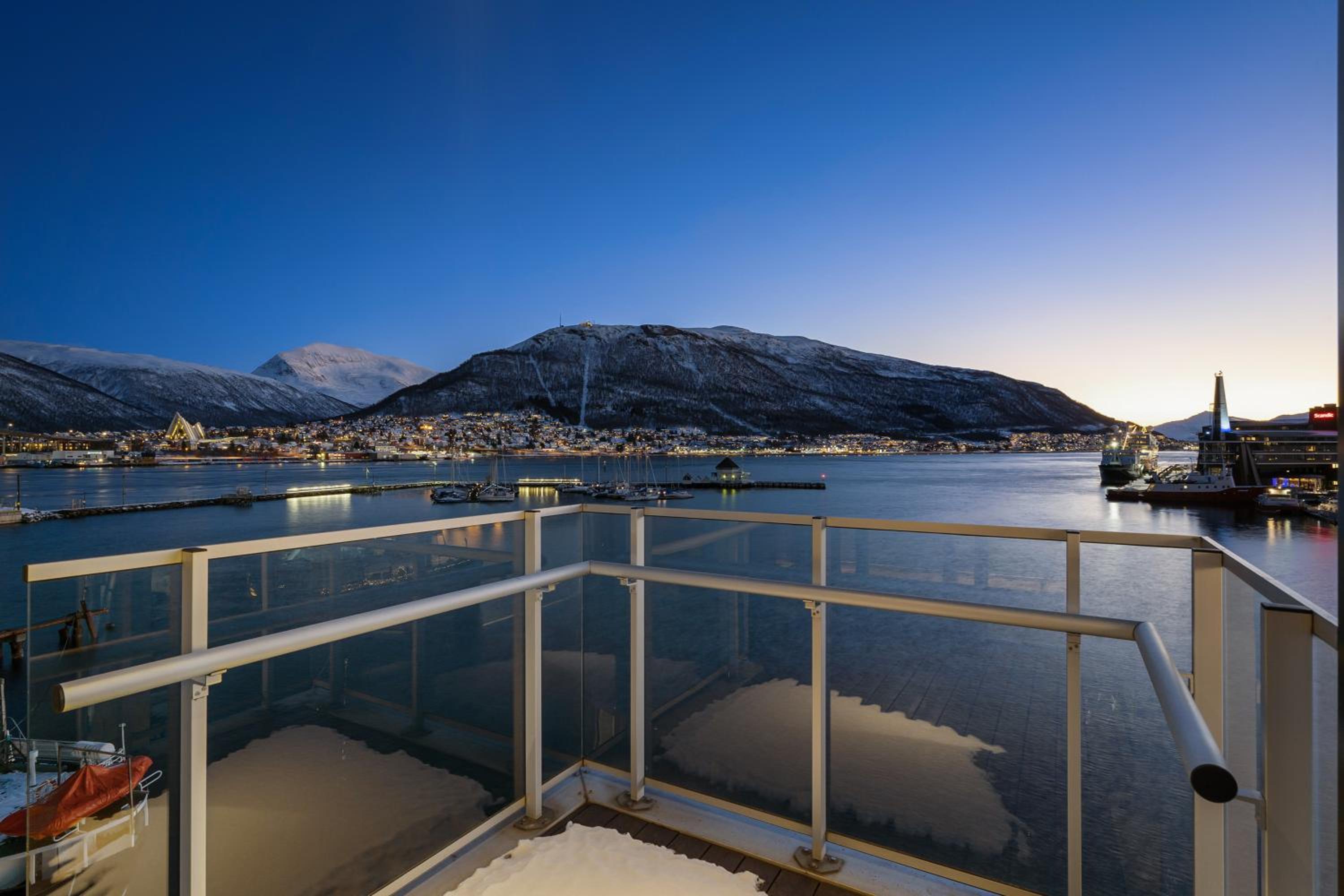 Amundsen Suite