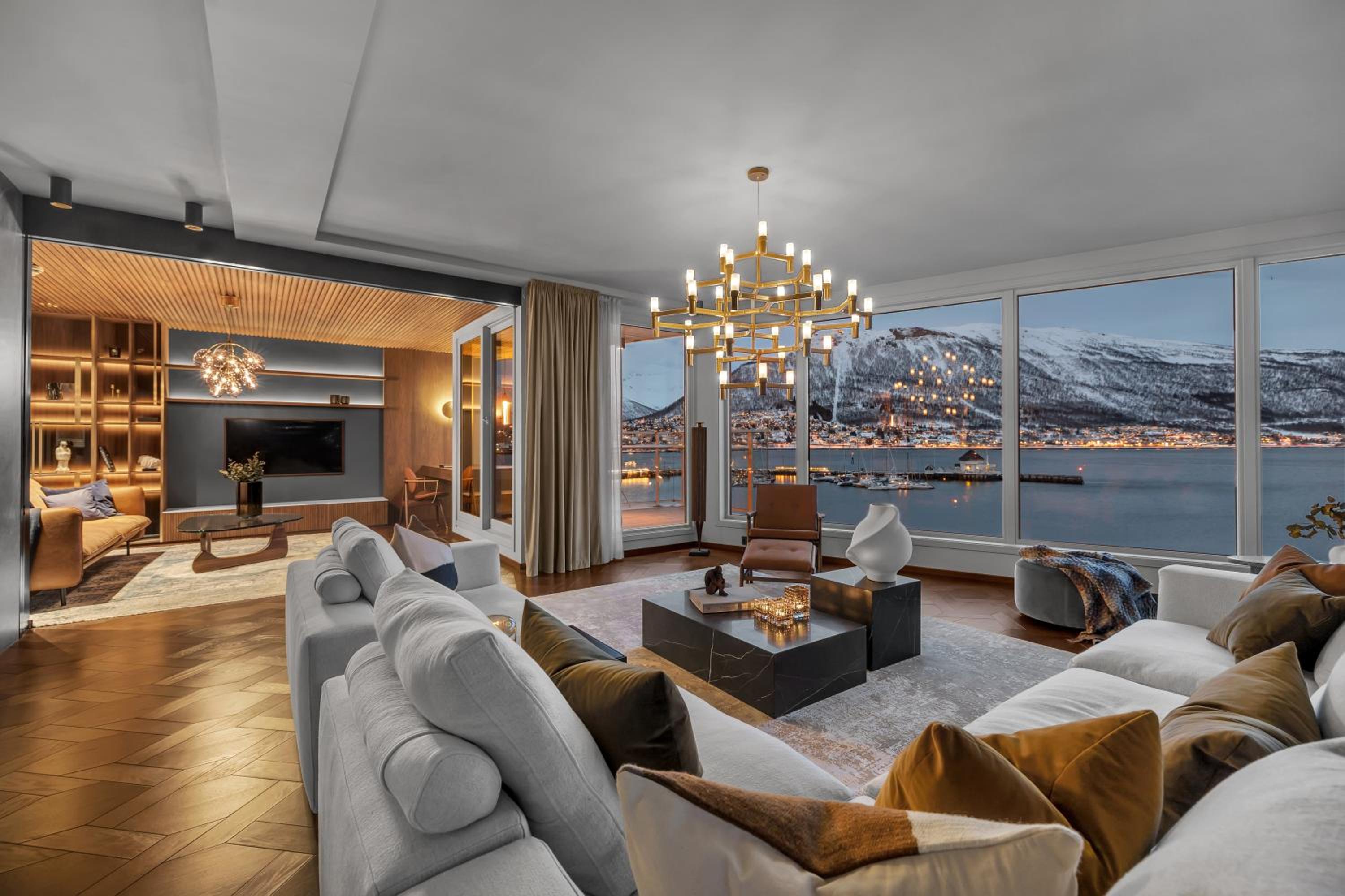 Amundsen Suite