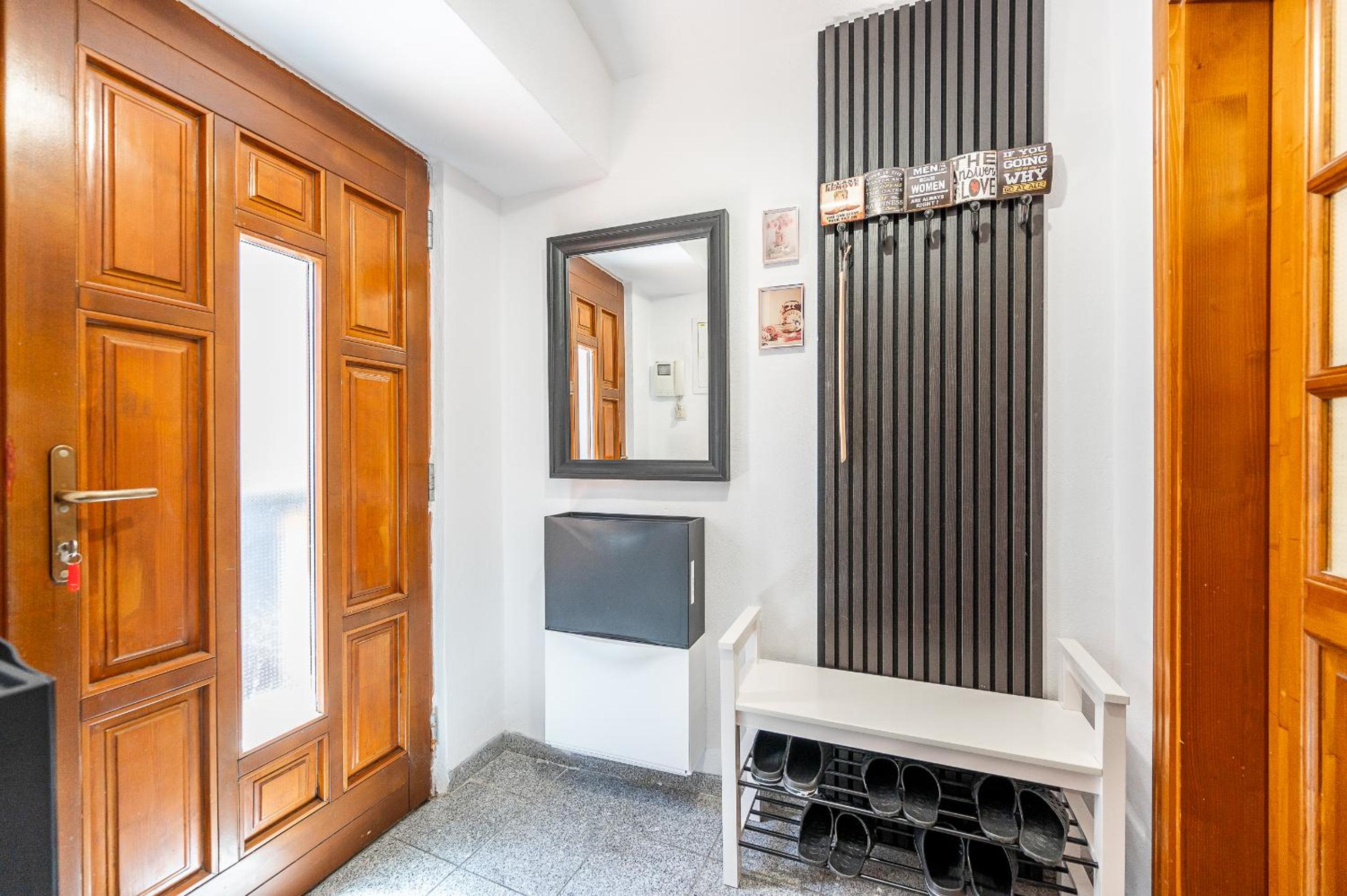 K2 Apartman 6 lozok Kovacska Piatok Sobota Disco dole view 2