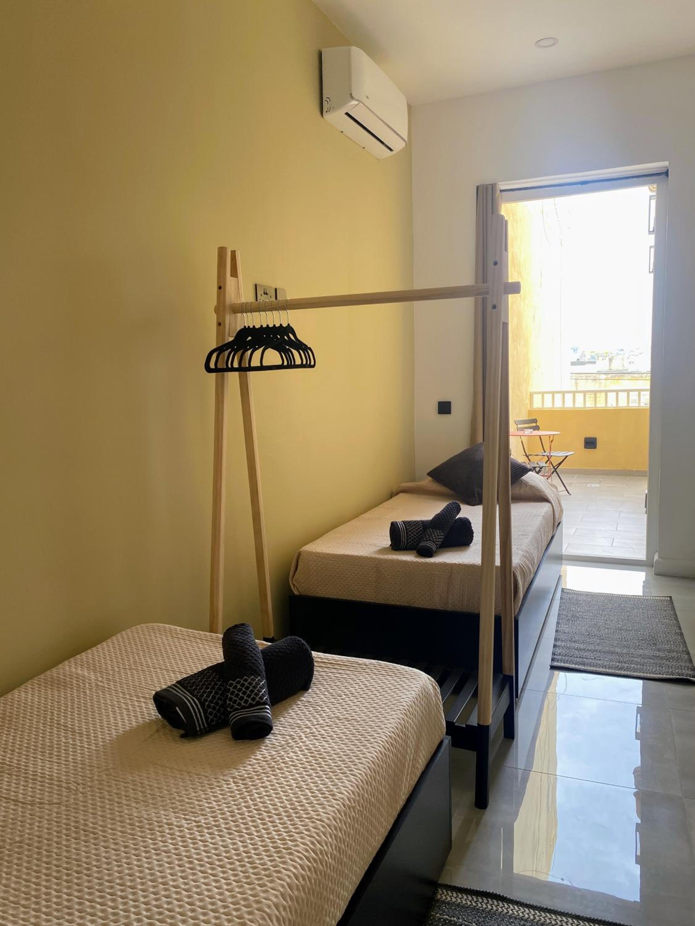Alpha Apartment
