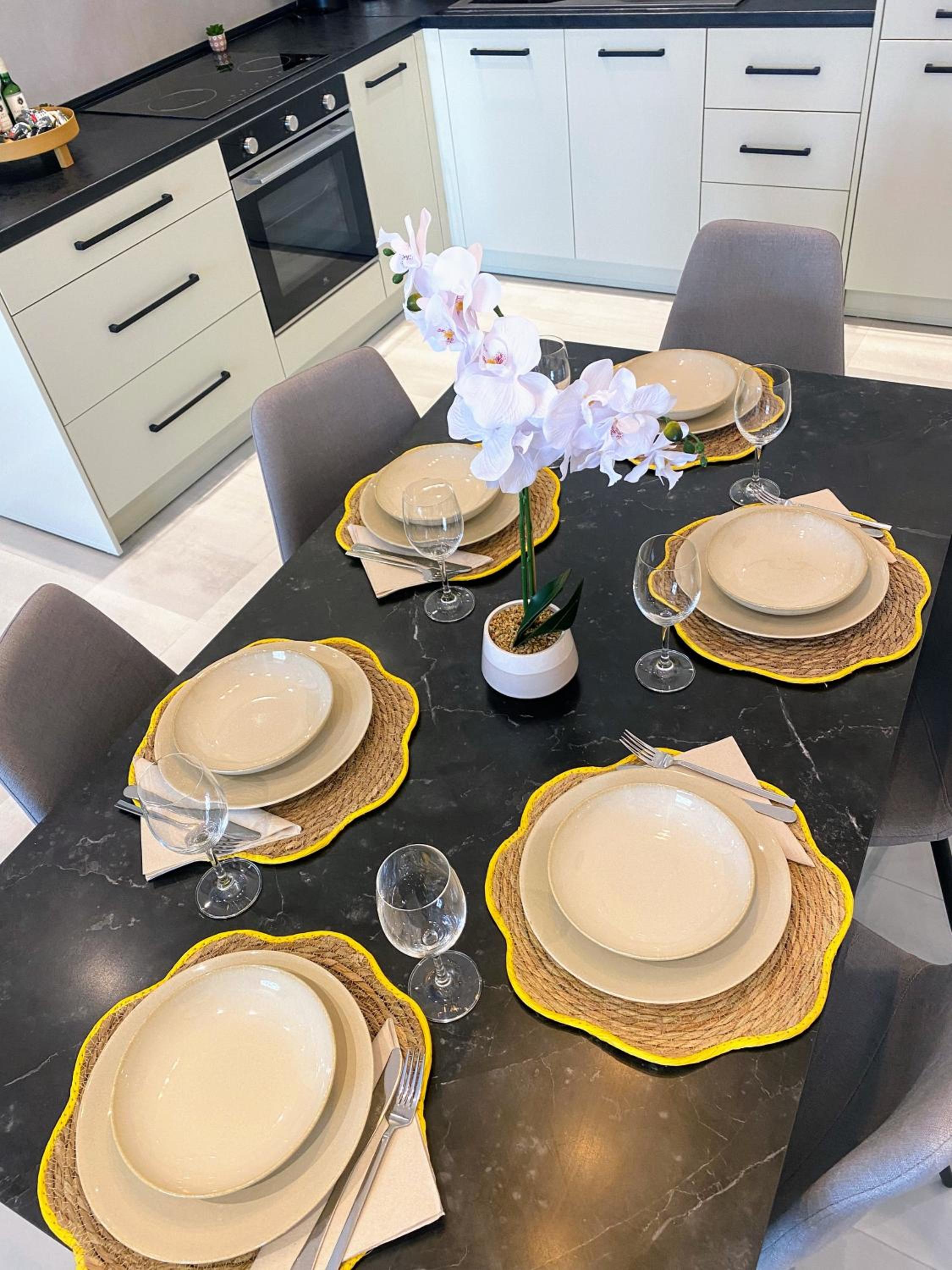 Alpha Apartment