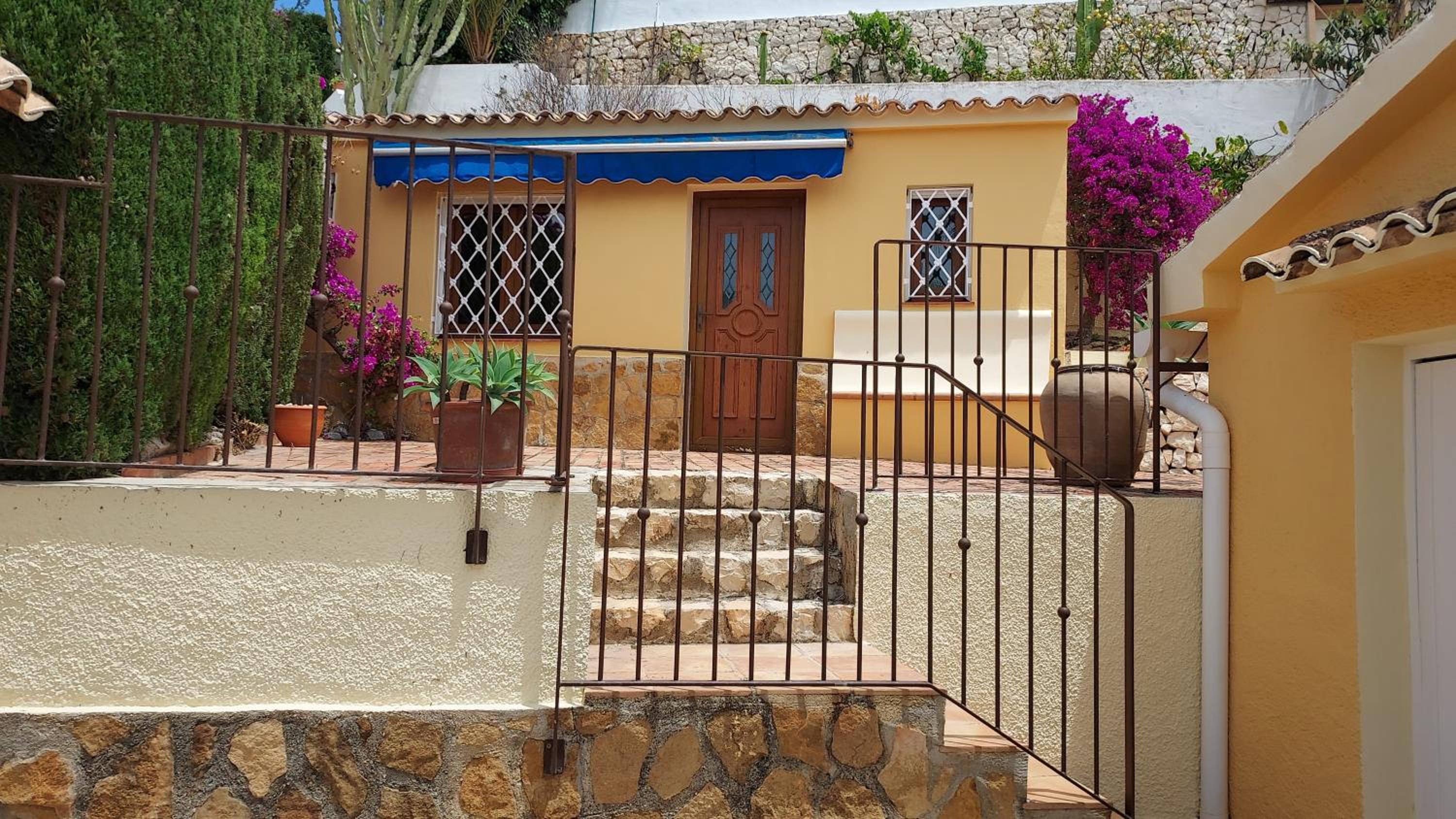 1. Meeresline Villa mit privat Pool view 5
