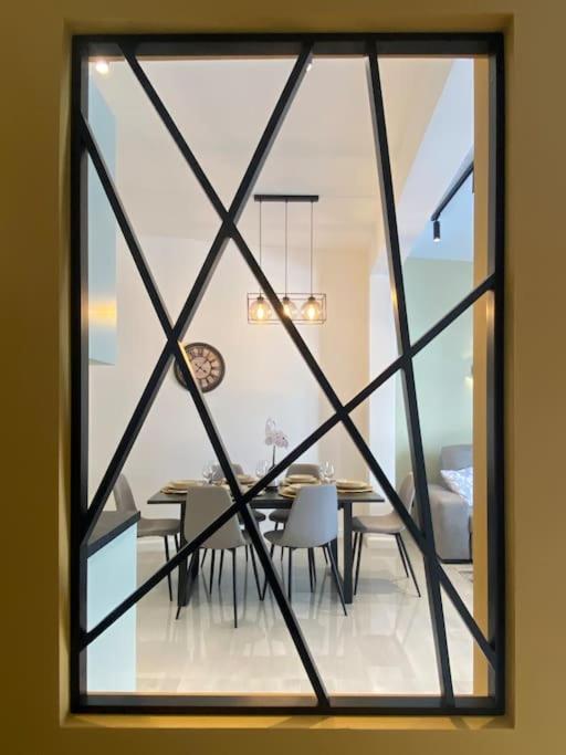 Alpha Apartment