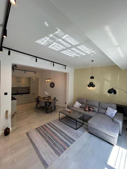 Alpha Apartment