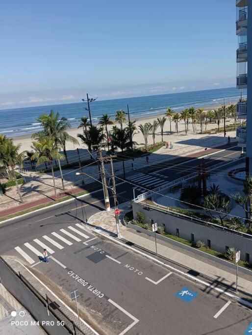 ap pé na areia maré alta