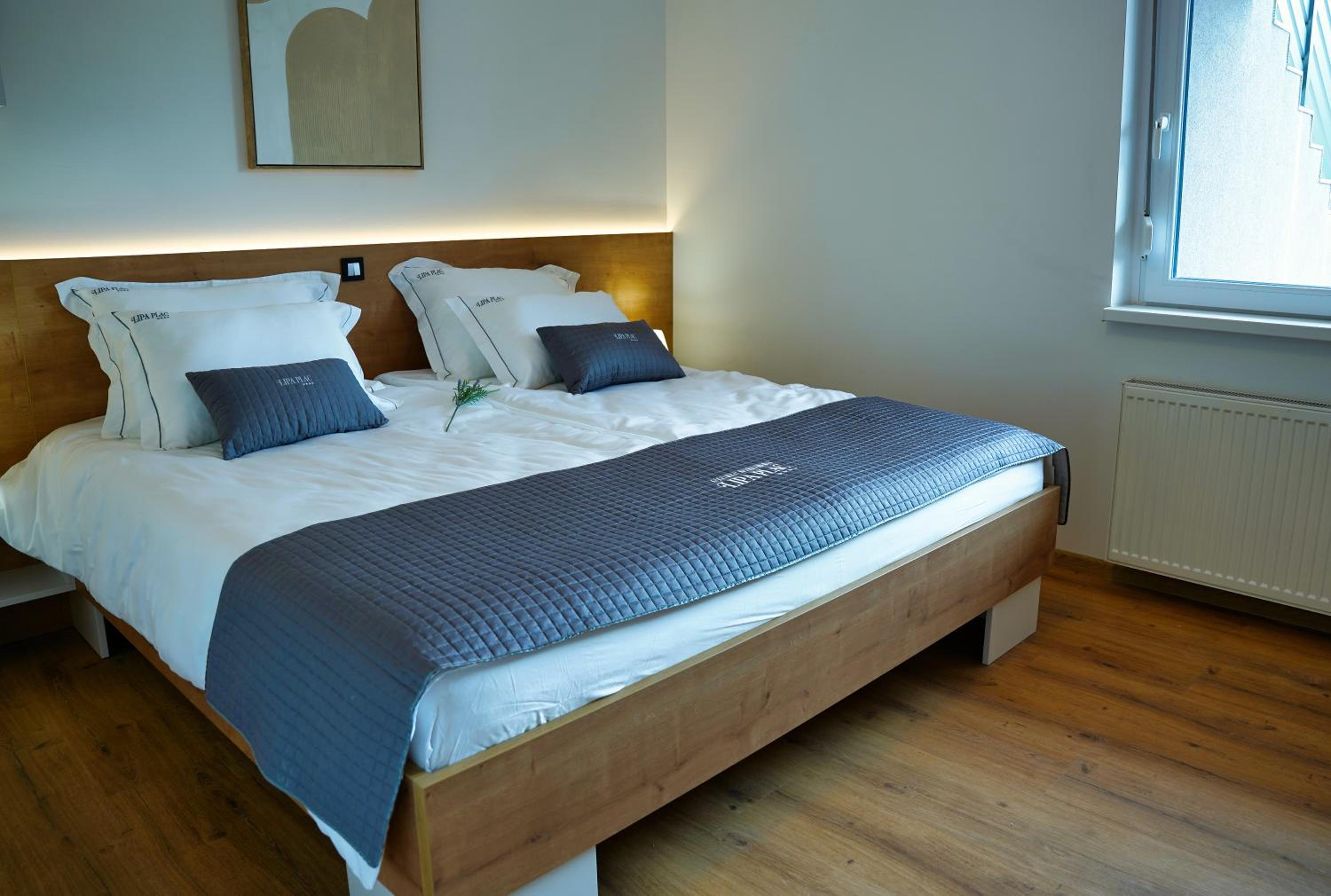 Apartments Lipa Plac