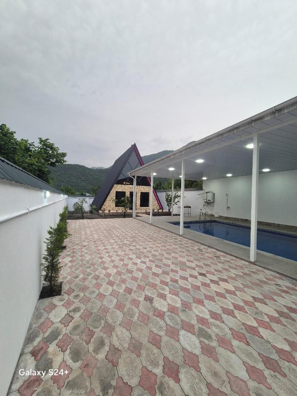Magnificent Triangular Villa