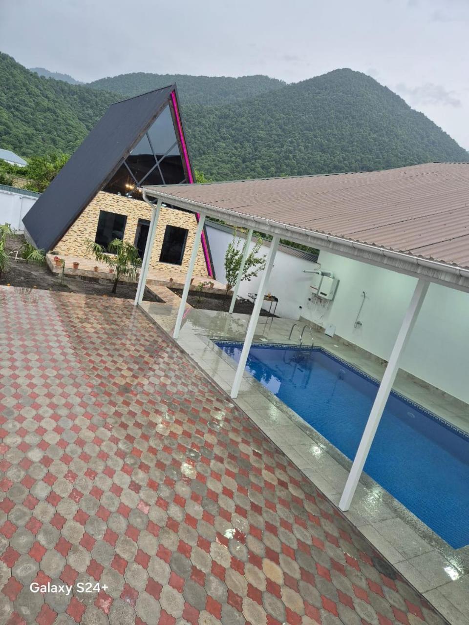 Magnificent Triangular Villa