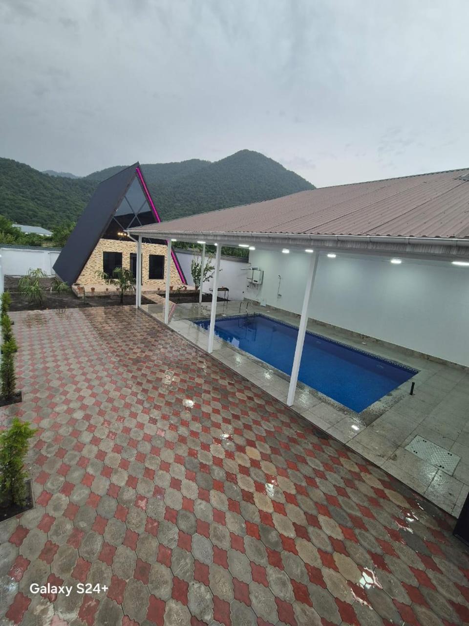Magnificent Triangular Villa