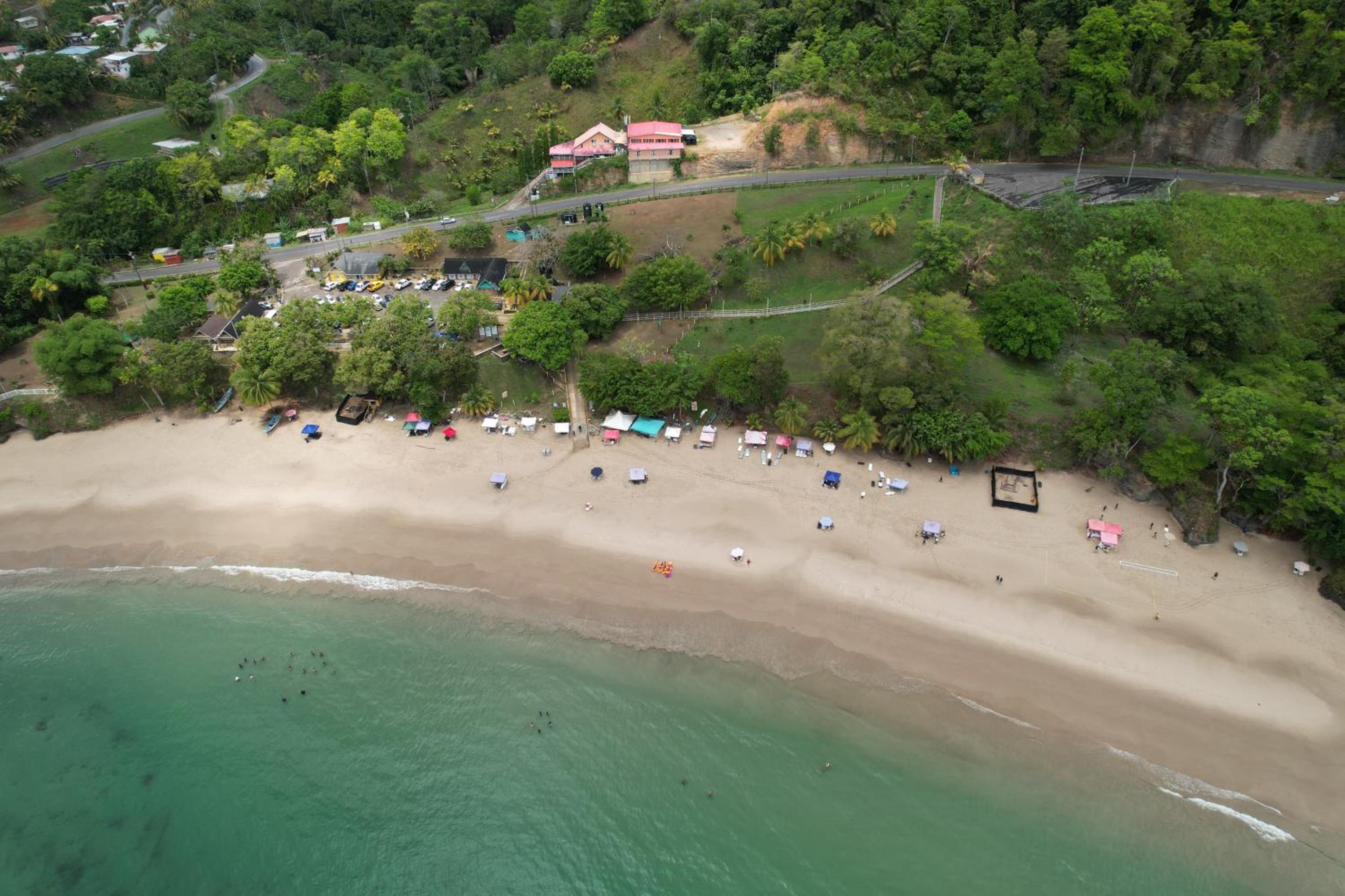 Las Cuevas Beach Lodge