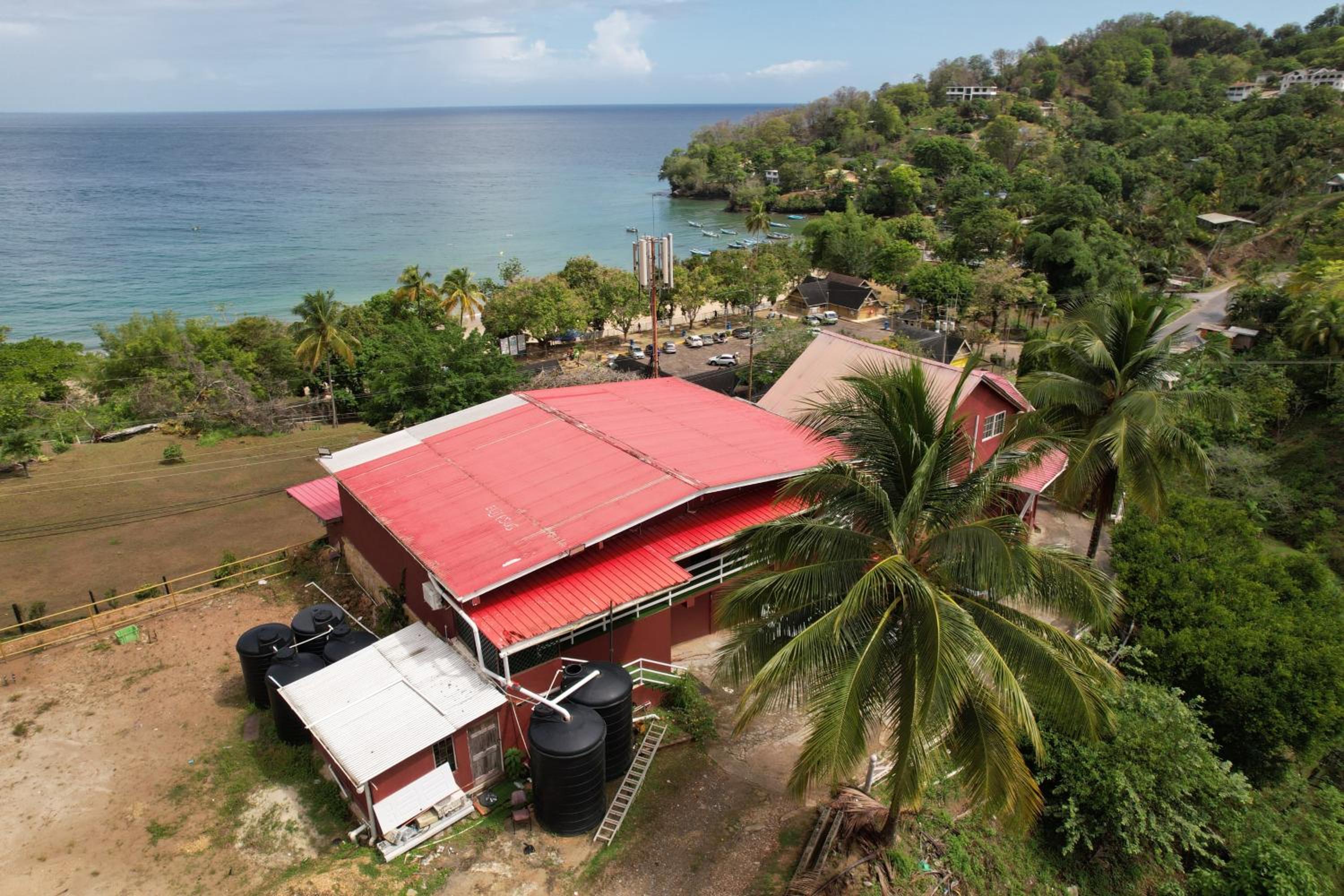 Las Cuevas Beach Lodge