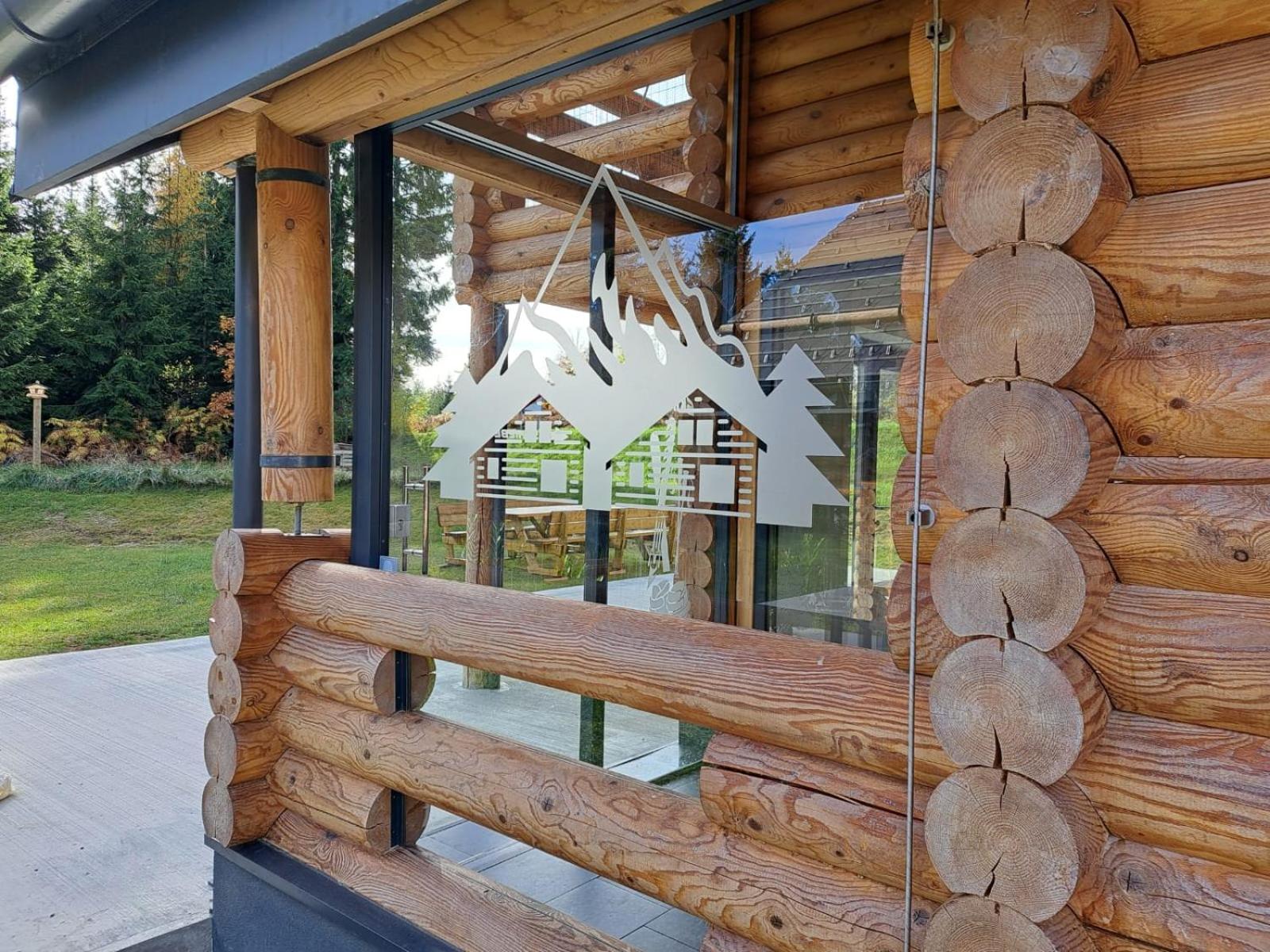 Pur Natur! Wandern und Skifahren - Trahütti Premium Lodges