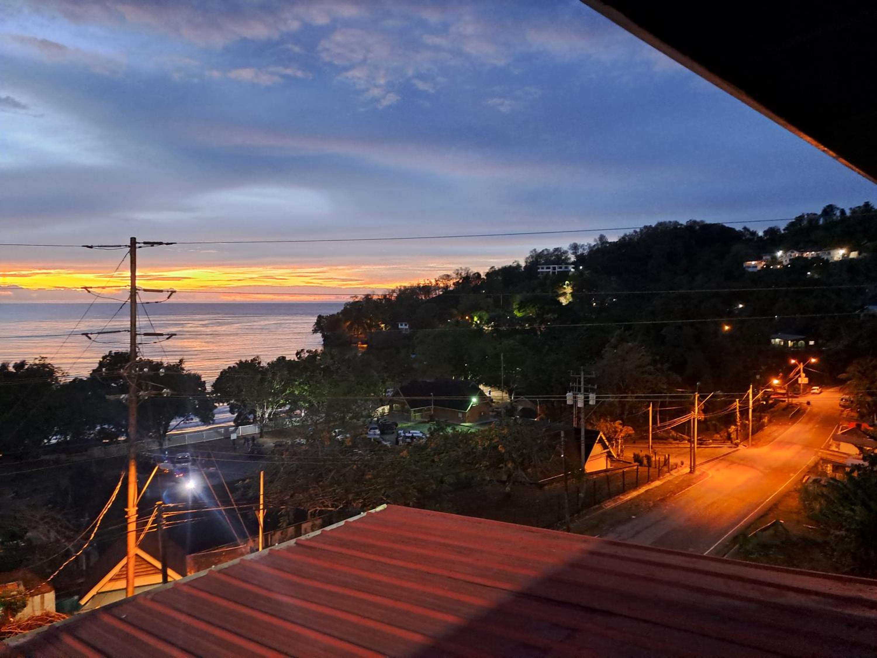 Las Cuevas Beach Lodge