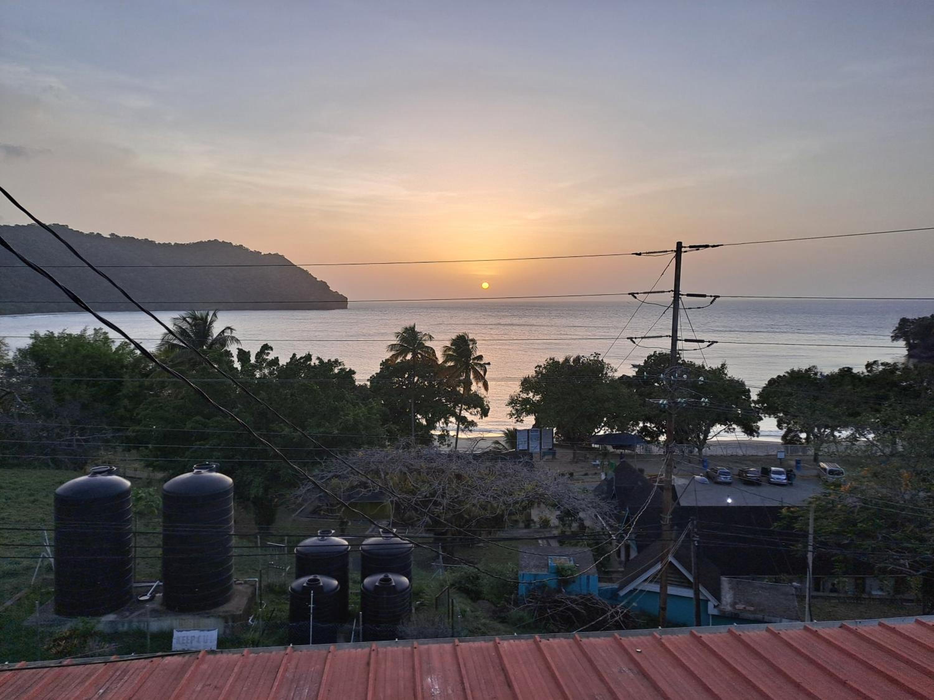 Las Cuevas Beach Lodge