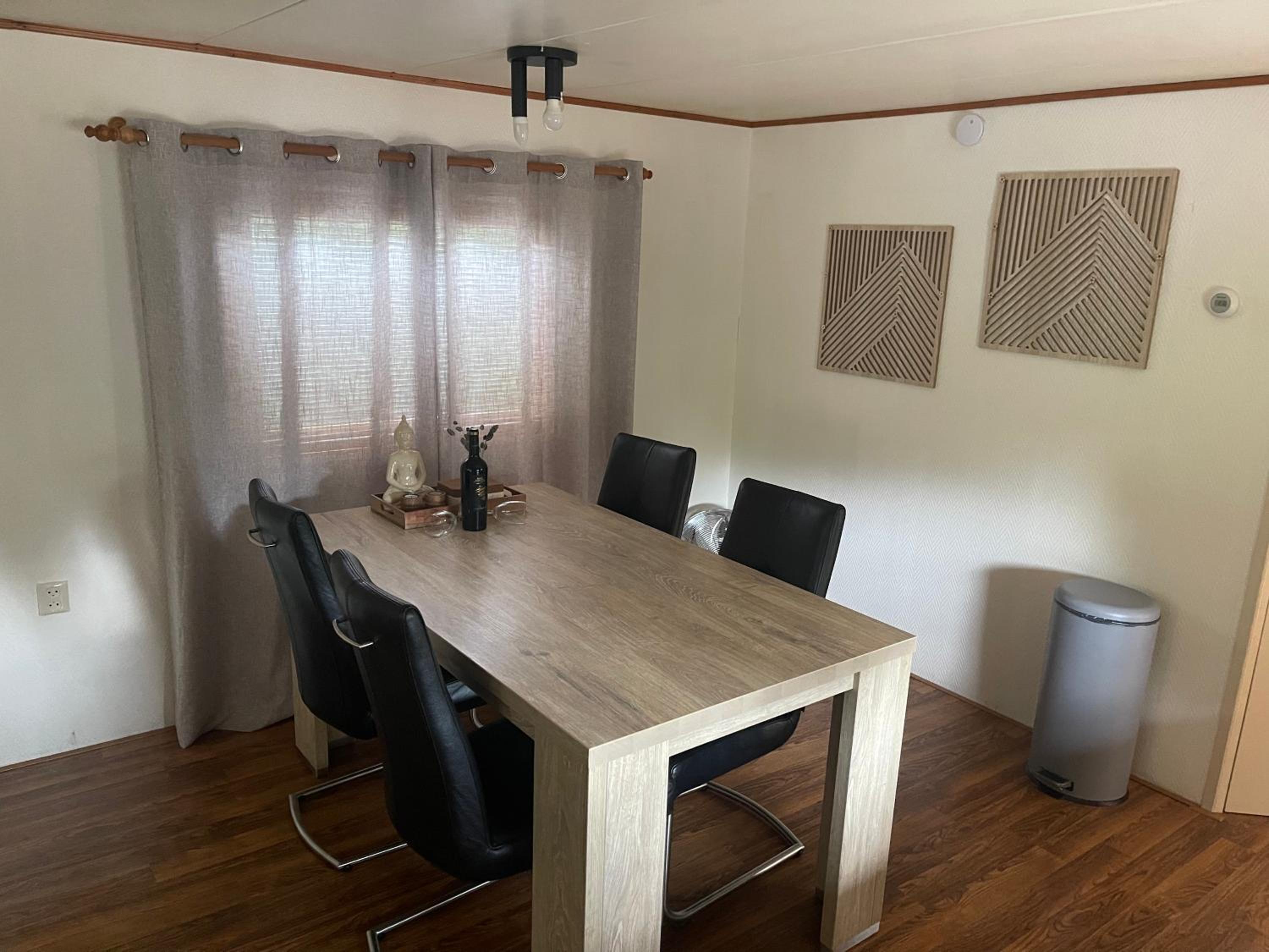 Chalet Makkum V10 view 2